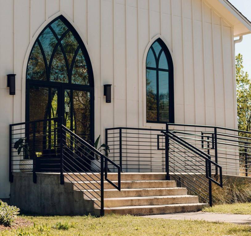 2405 E 16th ST, Austin, TX 78702