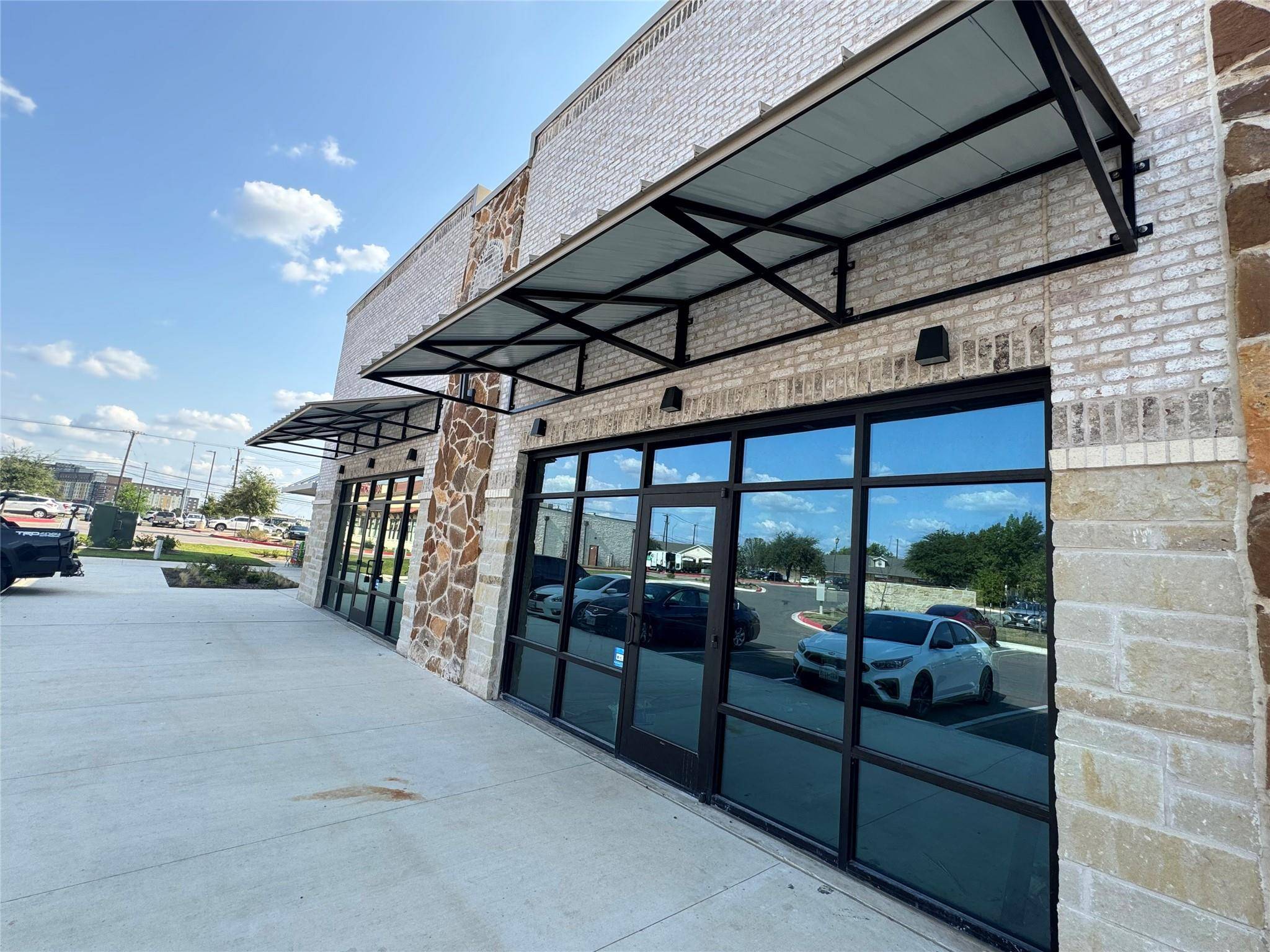 2980 Joe Dimaggio BLVD, Round Rock, TX 78665