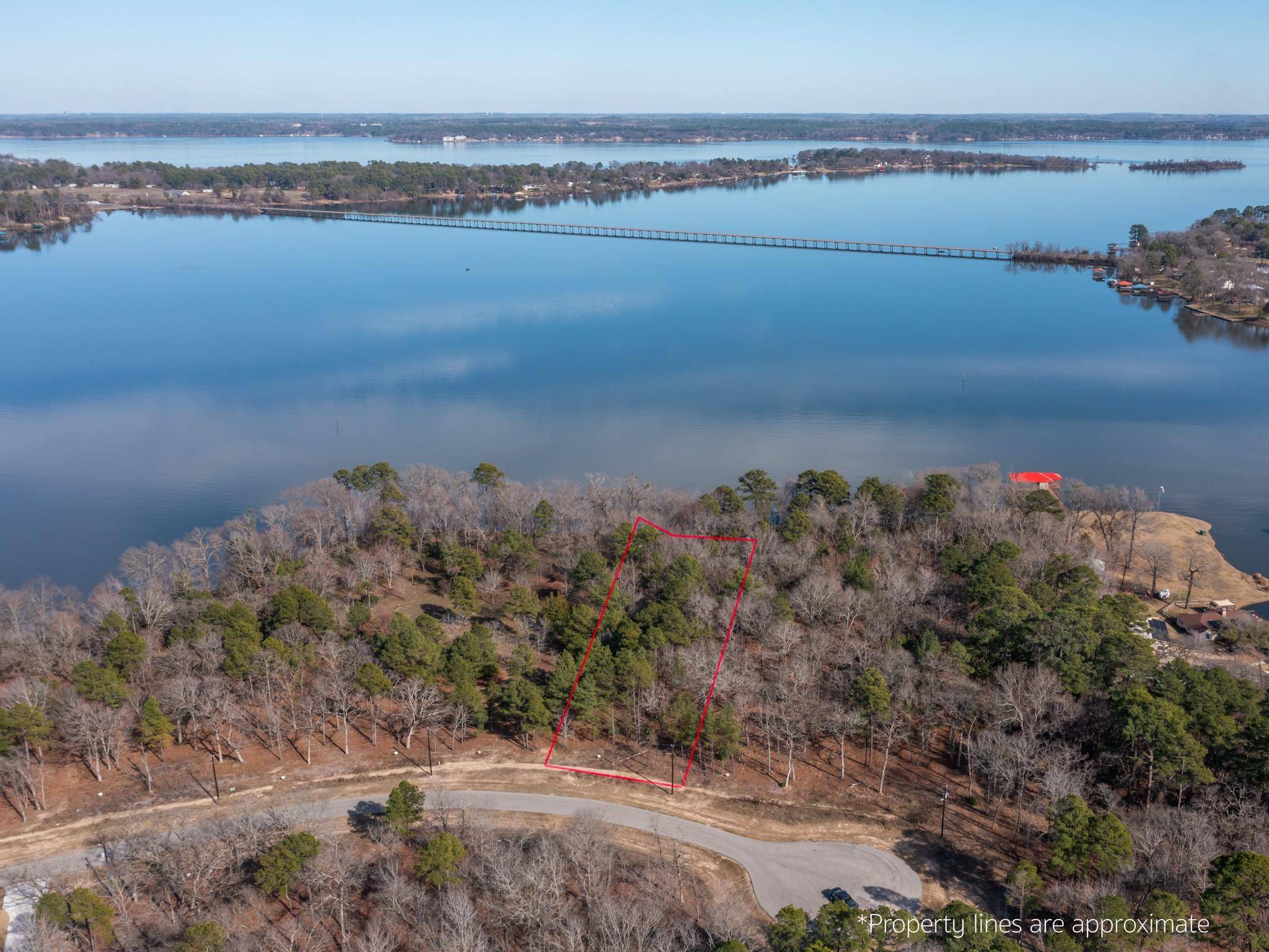 3108 Shadow Pine DR, Larue, TX 75770
