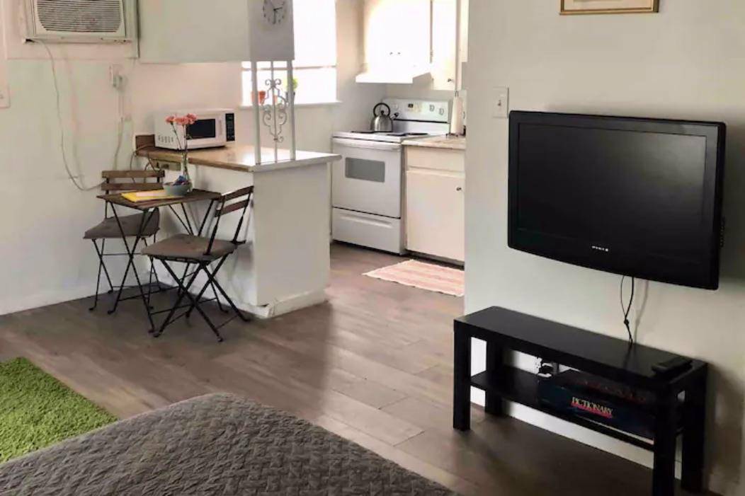 5909 Bolm RD #2, Austin, TX 78721
