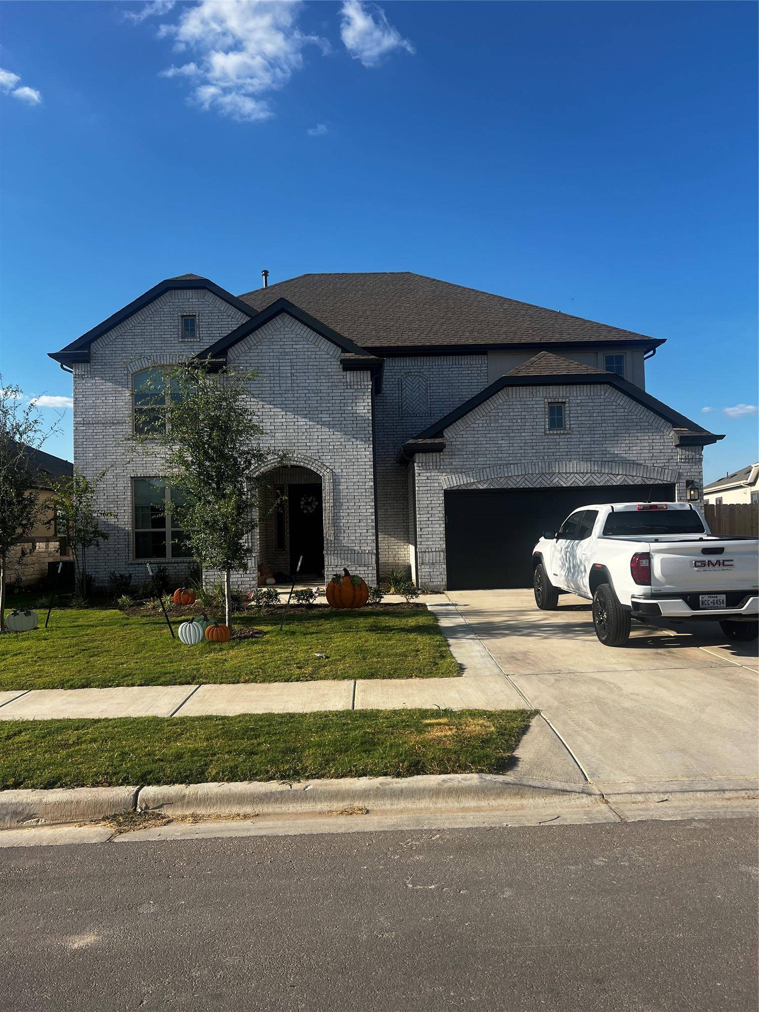 1905 Lazy Grove BND, Leander, TX 78641