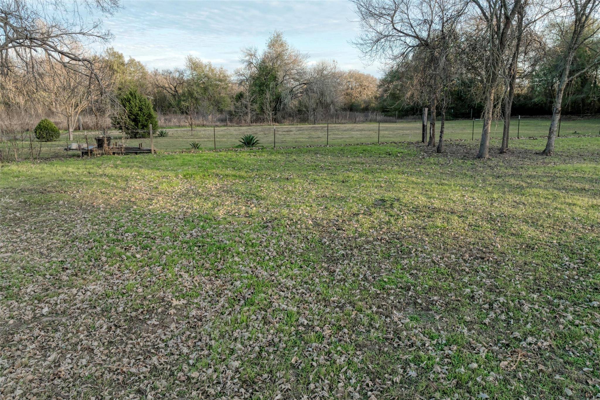 Lot 3 E Alamo ST, Elgin, TX 78621