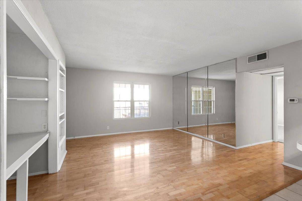 910 Duncan LN #57, Austin, TX 78705