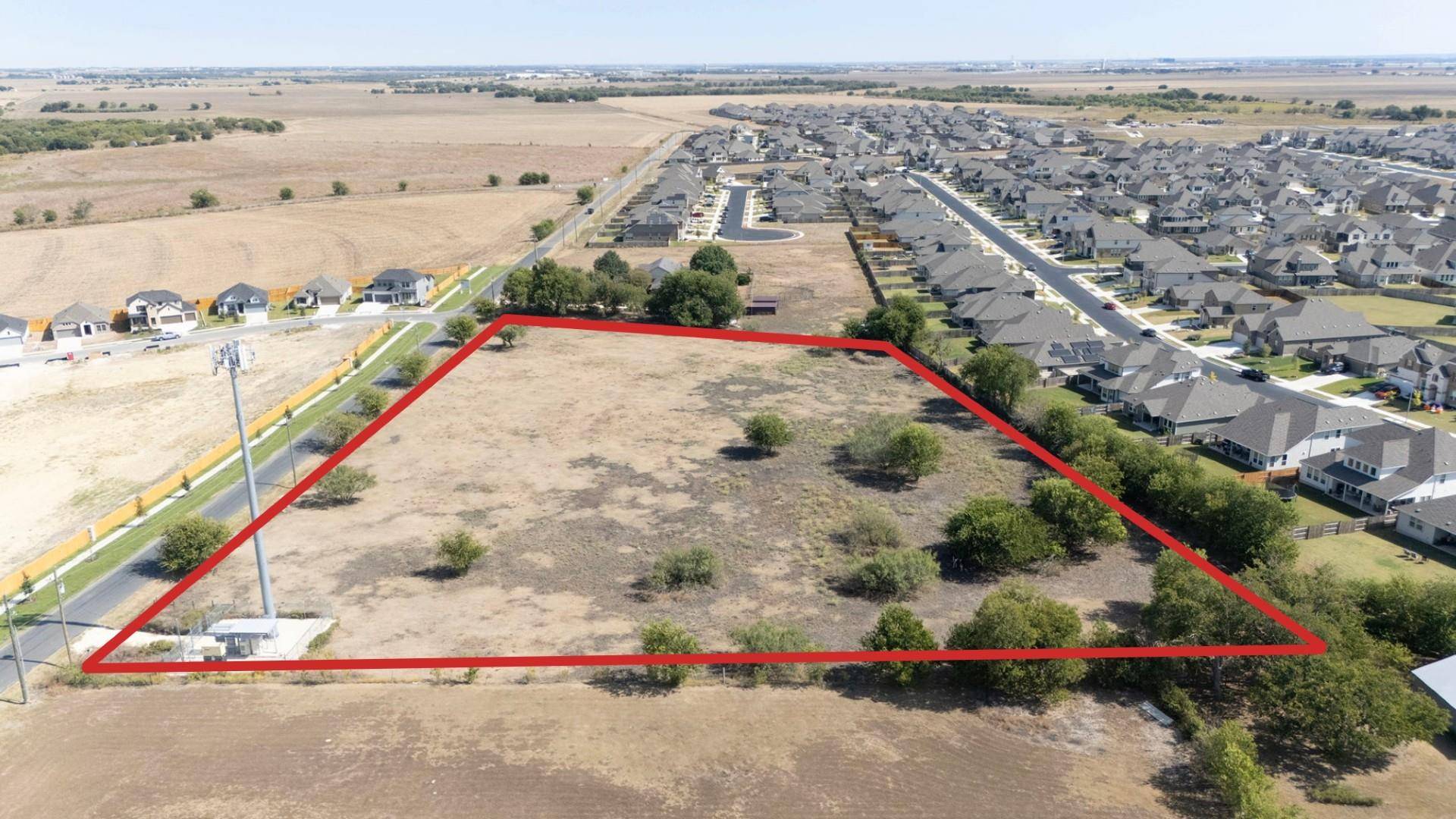 828 County Road 132, Hutto, TX 78634
