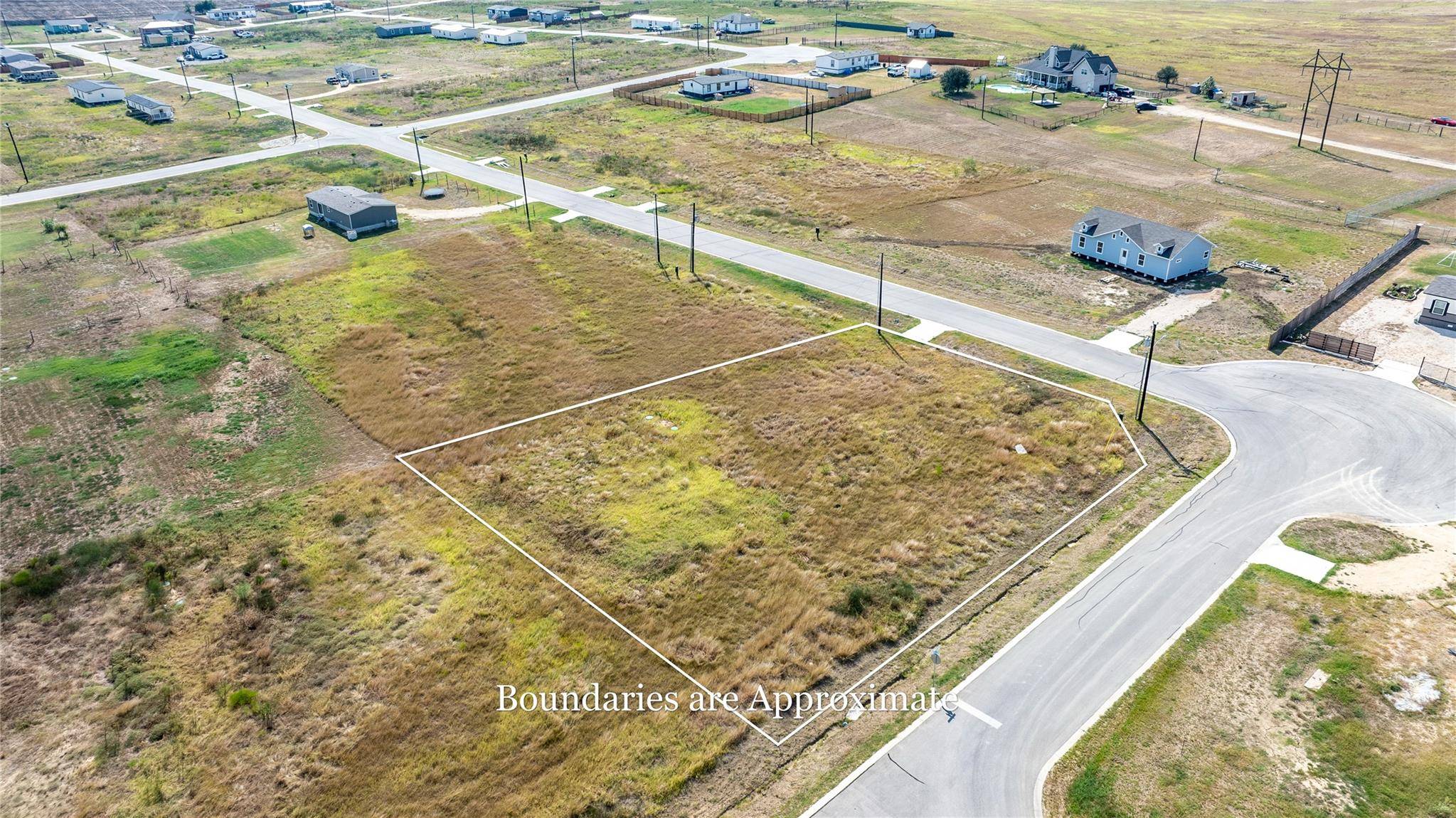 221 Castellana WAY, Elgin, TX 78621