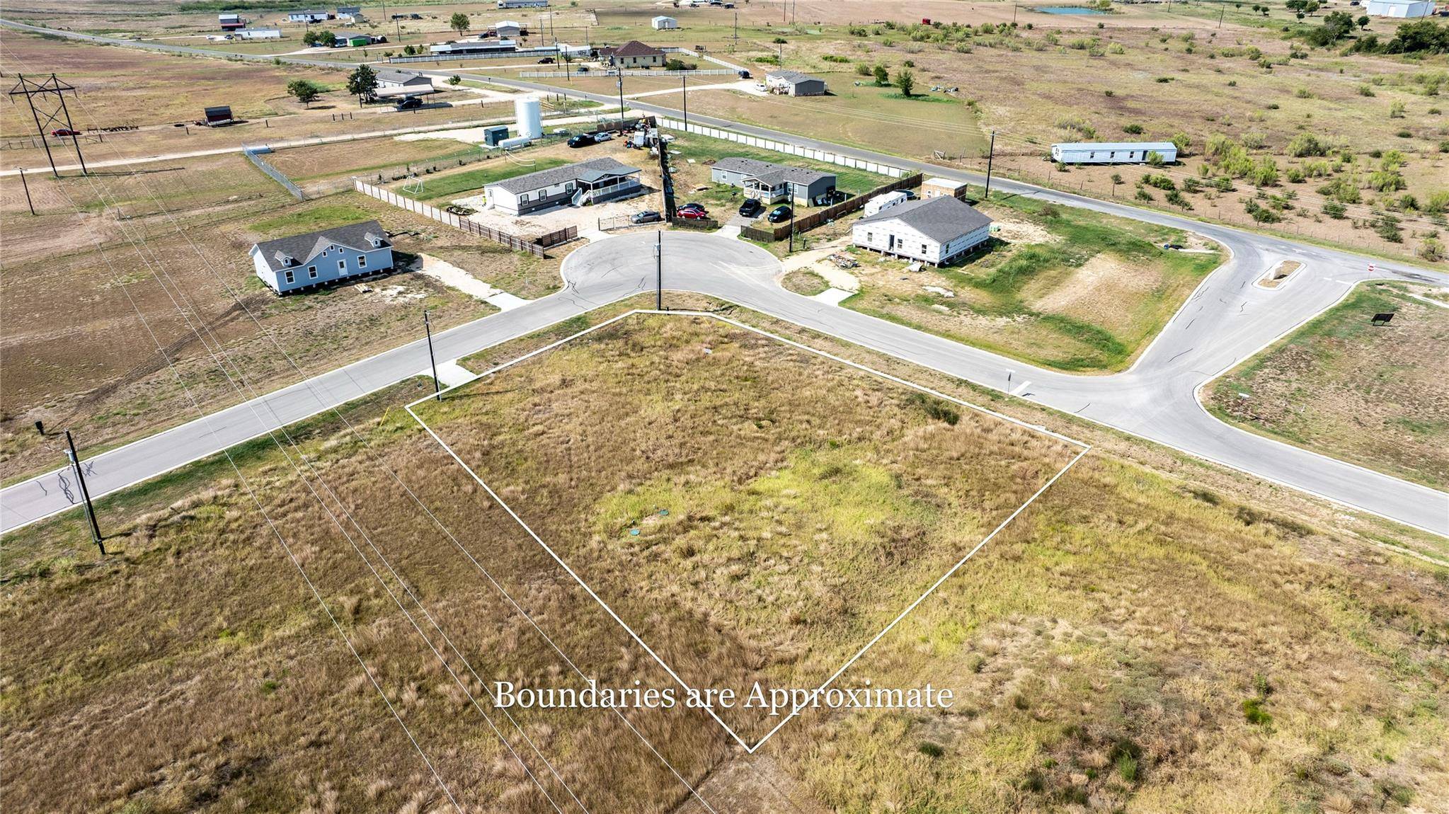 221 Castellana WAY, Elgin, TX 78621