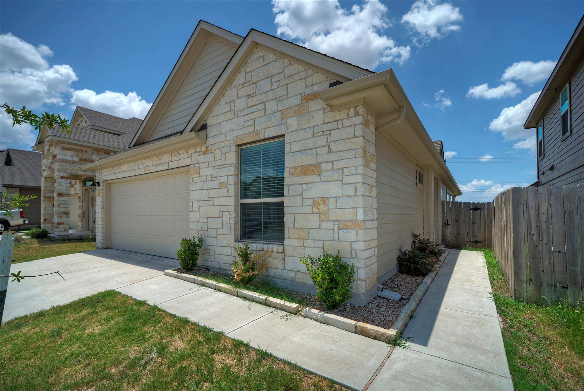 913 FORTROSE TER, Pflugerville, TX 78660
