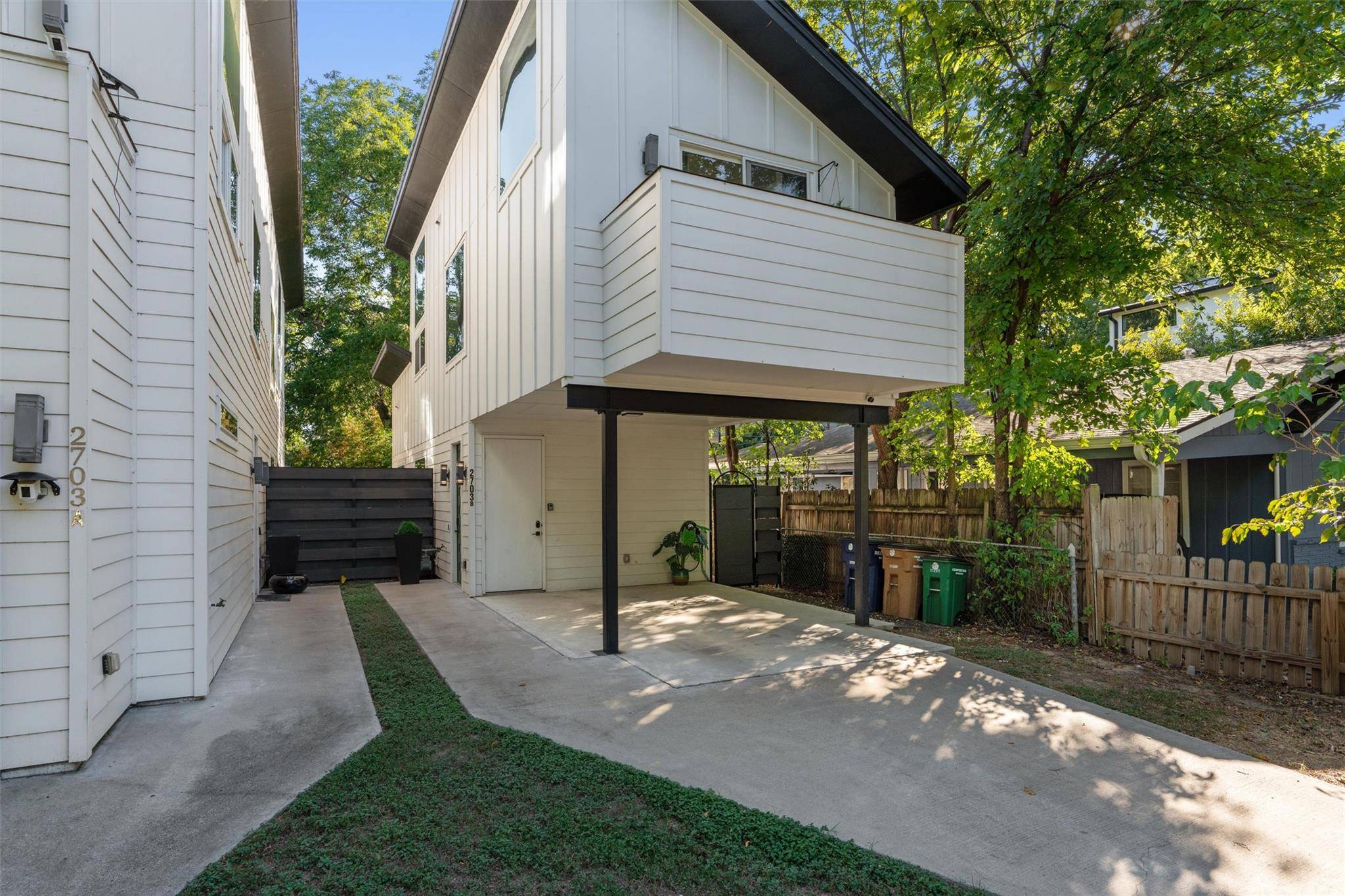 2703 E 3rd ST #2, Austin, TX 78702