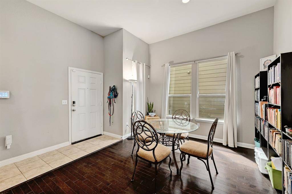 10104 Wading Pool PATH, Austin, TX 78748