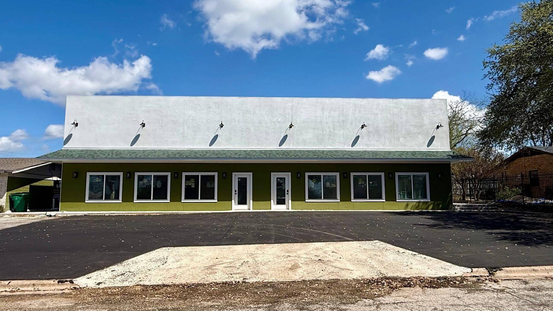 2706 Paula LN #200, Taylor, TX 76574