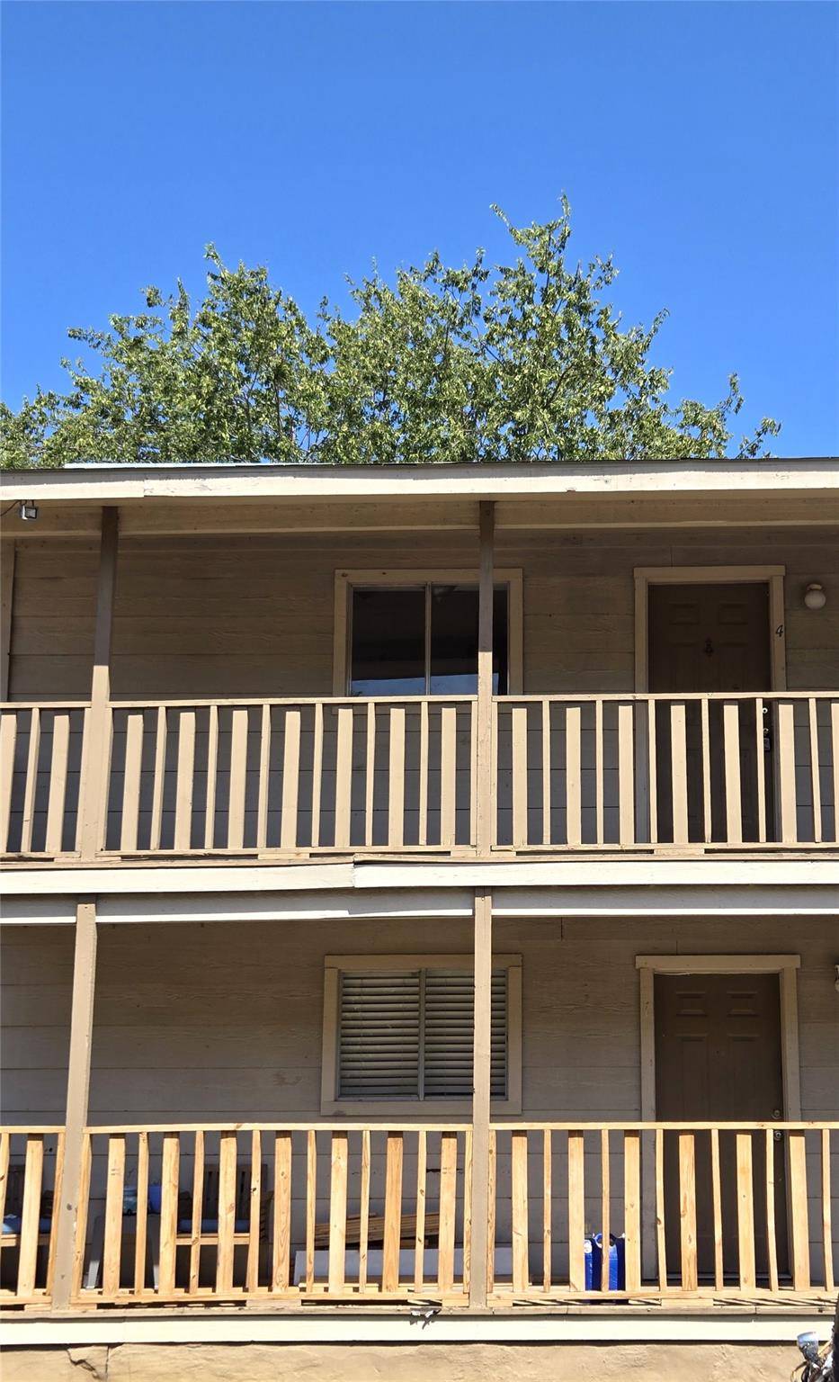 203 S Mitchell St ST #4, San Marcos, TX 78666