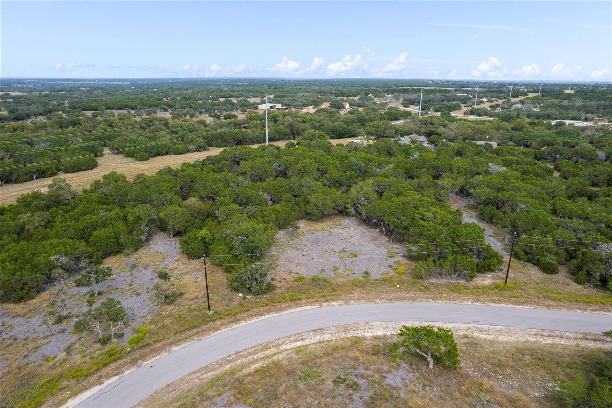 19 Riparian Elm RD, Bertram, TX 78605