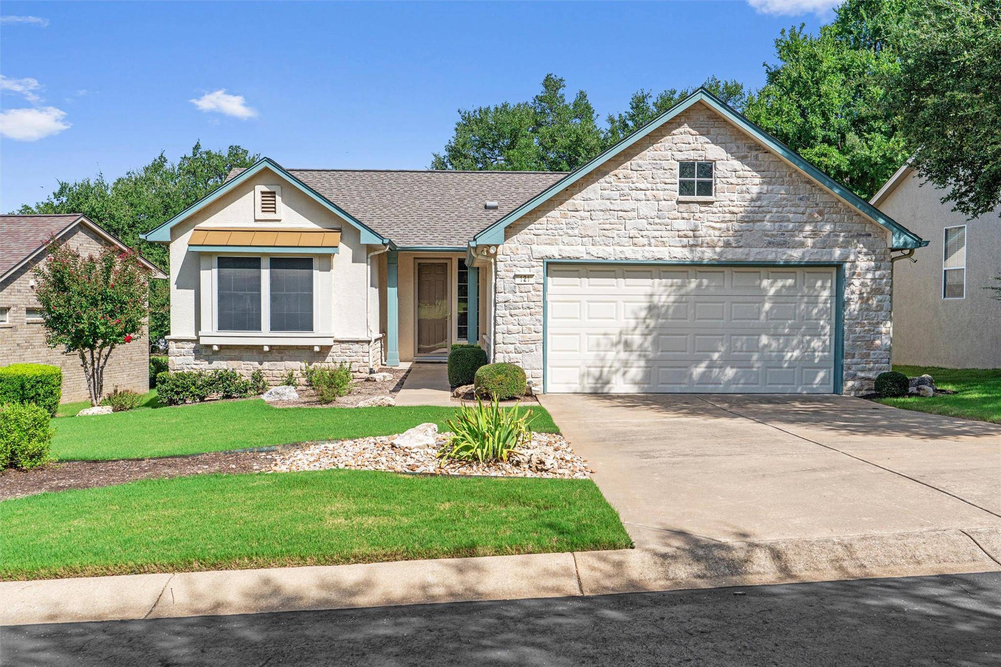 121 Larkspur LN, Georgetown, TX 78633