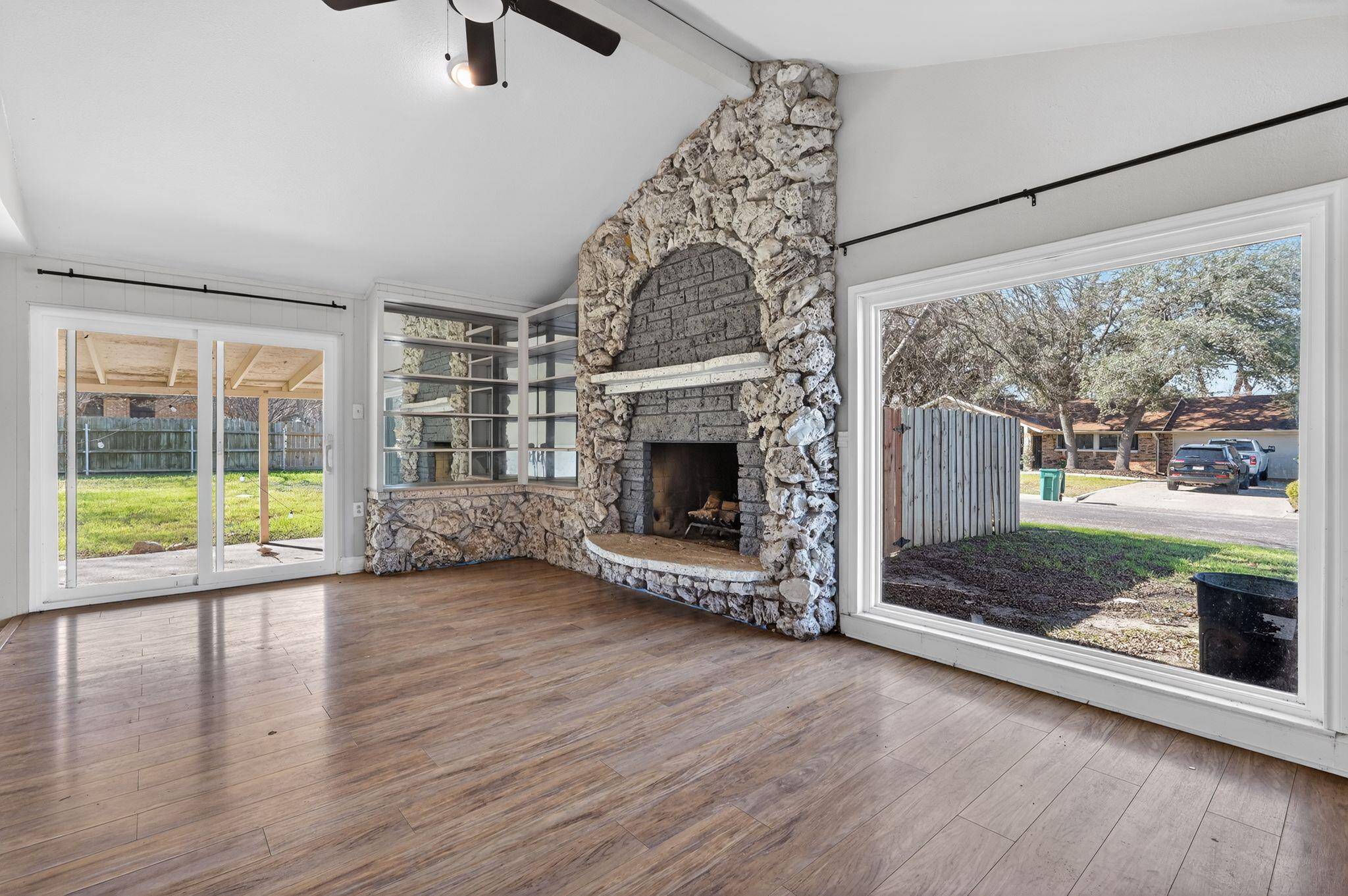 220 W Mockingbird LN, Harker Heights, TX 76548