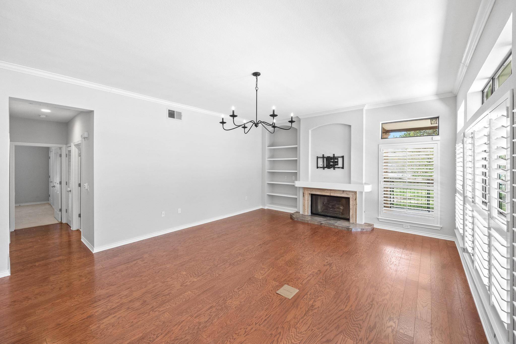 300 San Gabriel Village BLVD #410, Georgetown, TX 78626