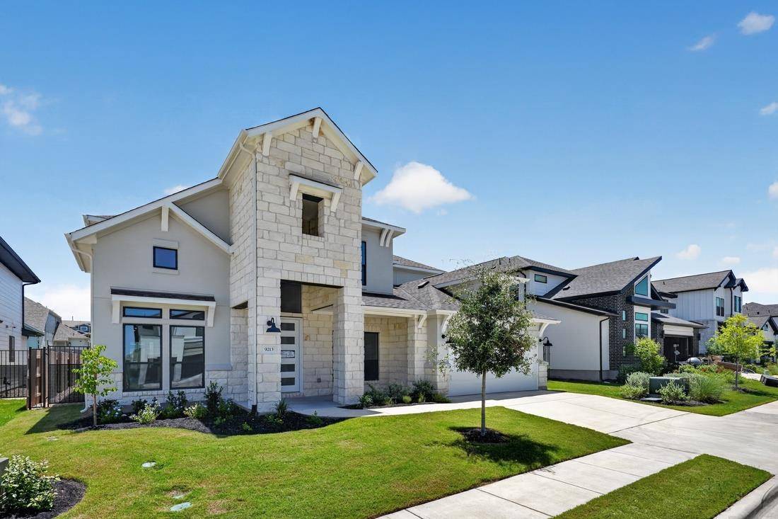 9213 The Ravine WAY, Austin, TX 78744