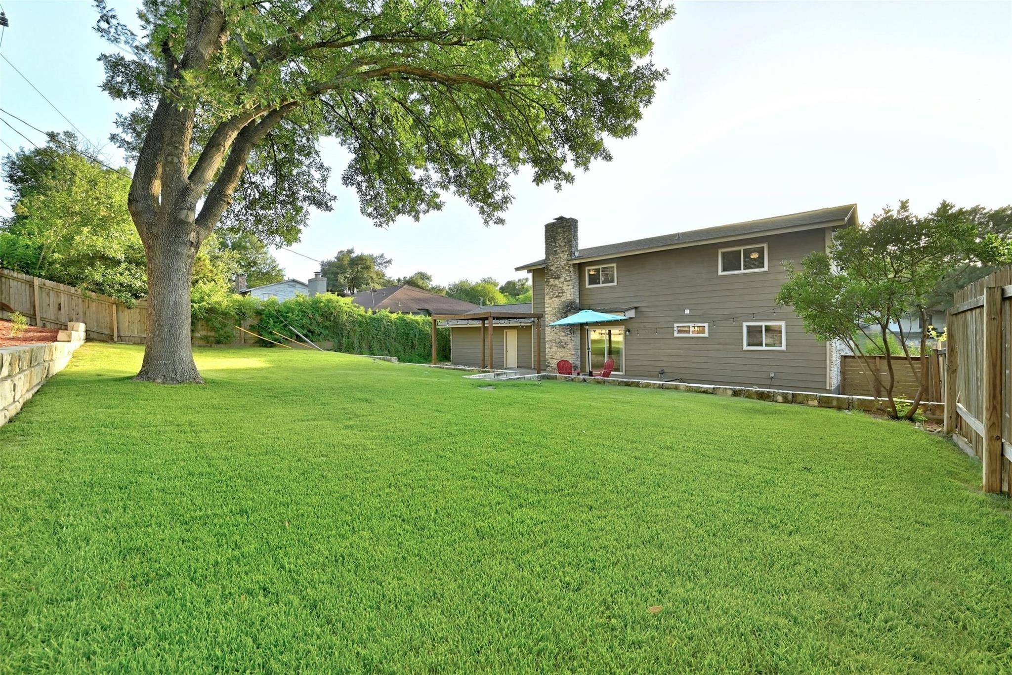 6113 Reicher DR, Austin, TX 78723