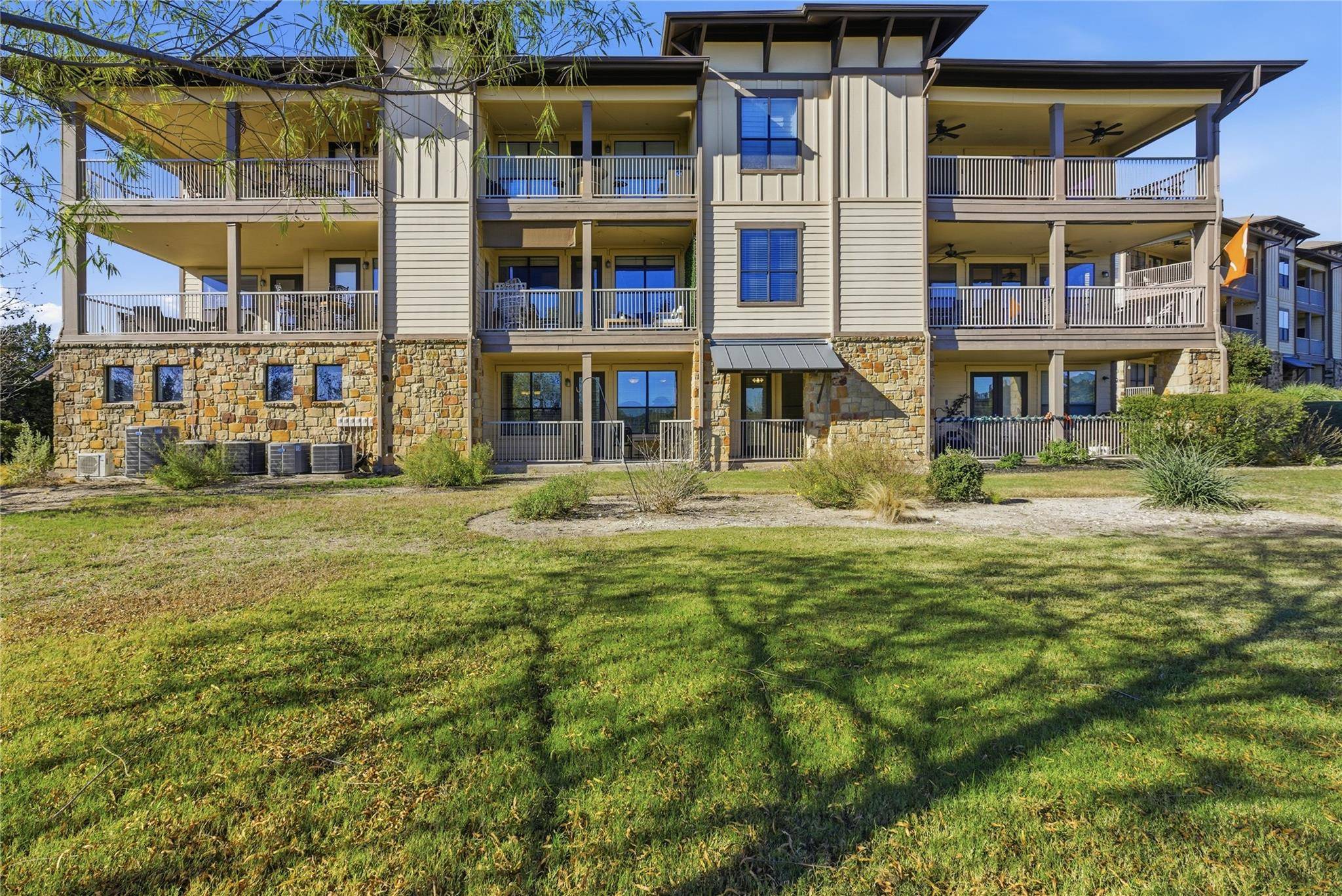 17700 Edgewood WAY #101, Jonestown, TX 78645