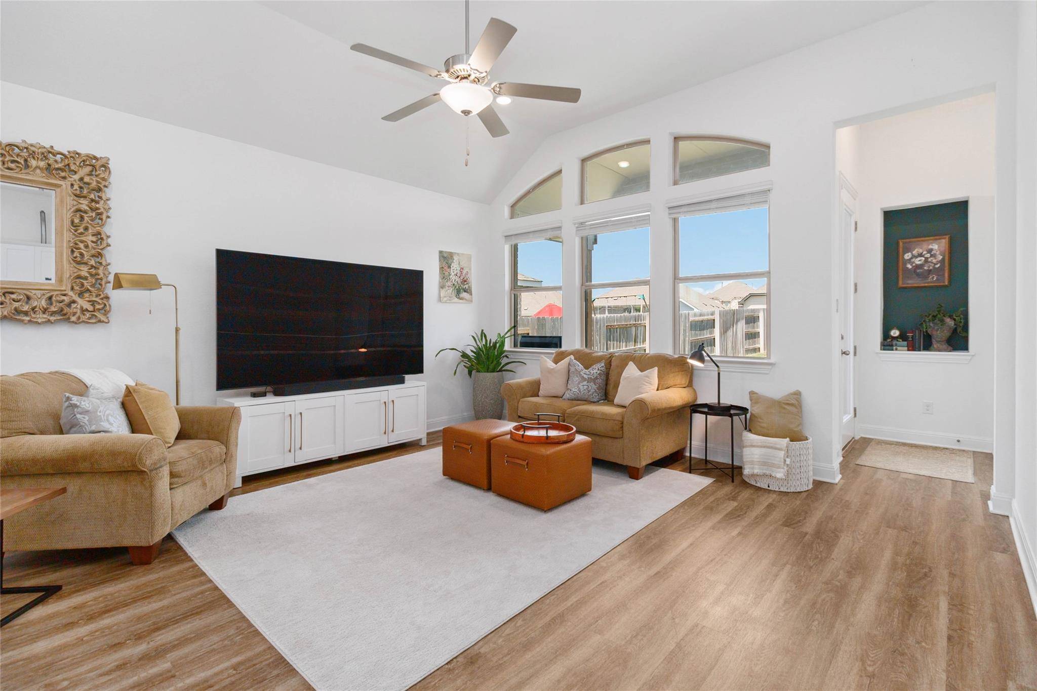 126 Smokebush TRL, Bastrop, TX 78602