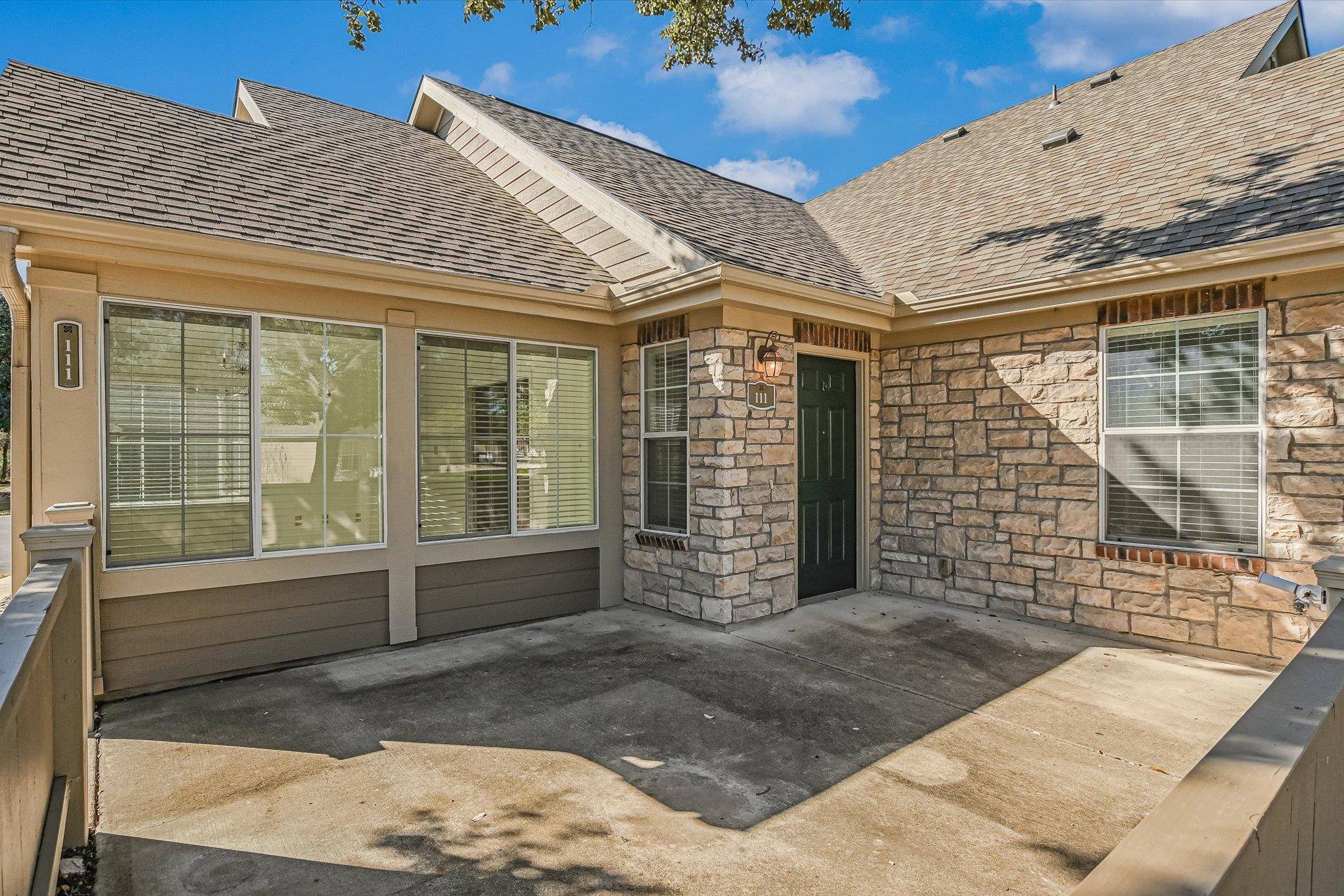 30 Wildwood DR #111, Georgetown, TX 78633