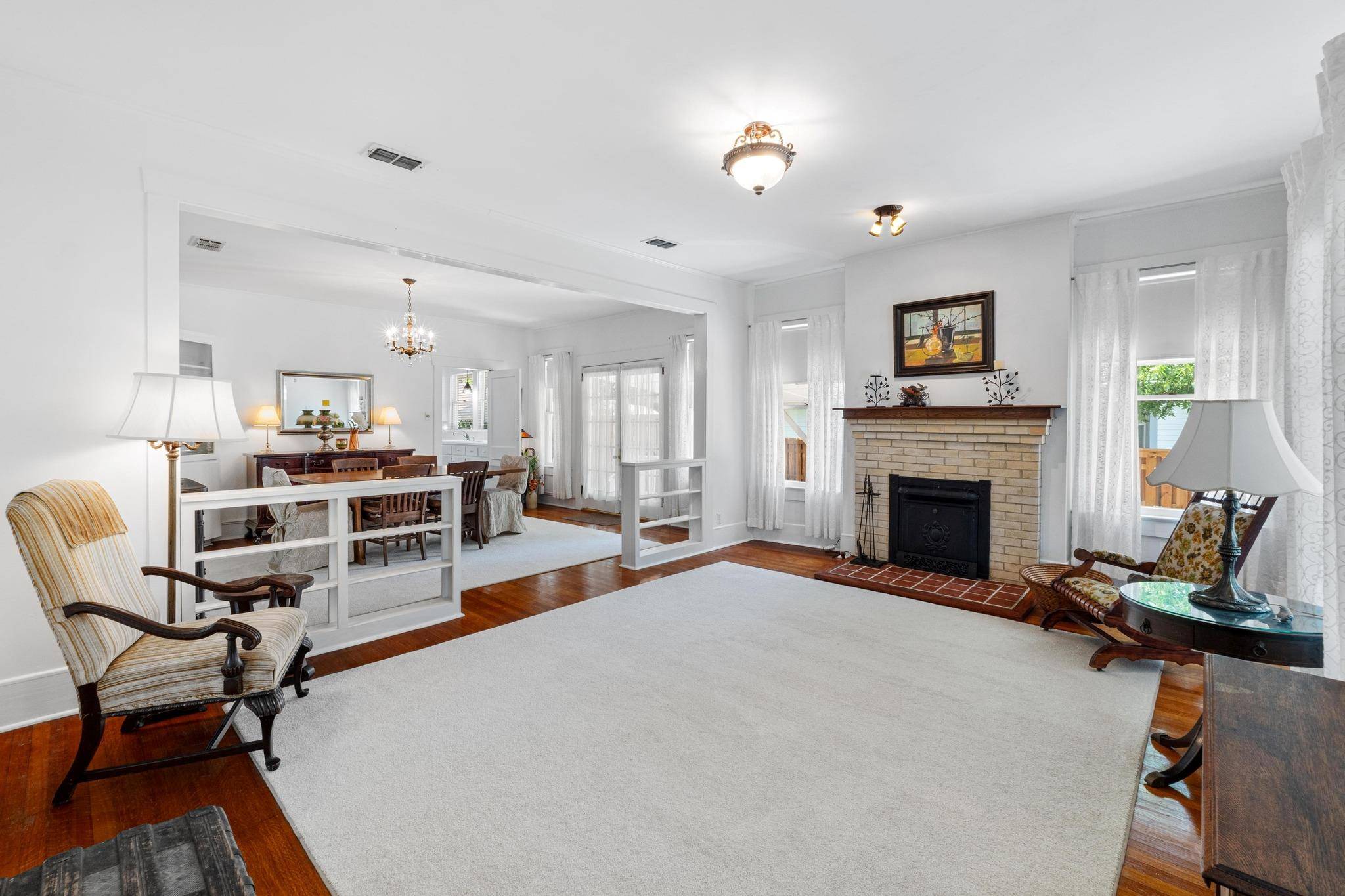 810 E University Ave, Georgetown, TX 78626