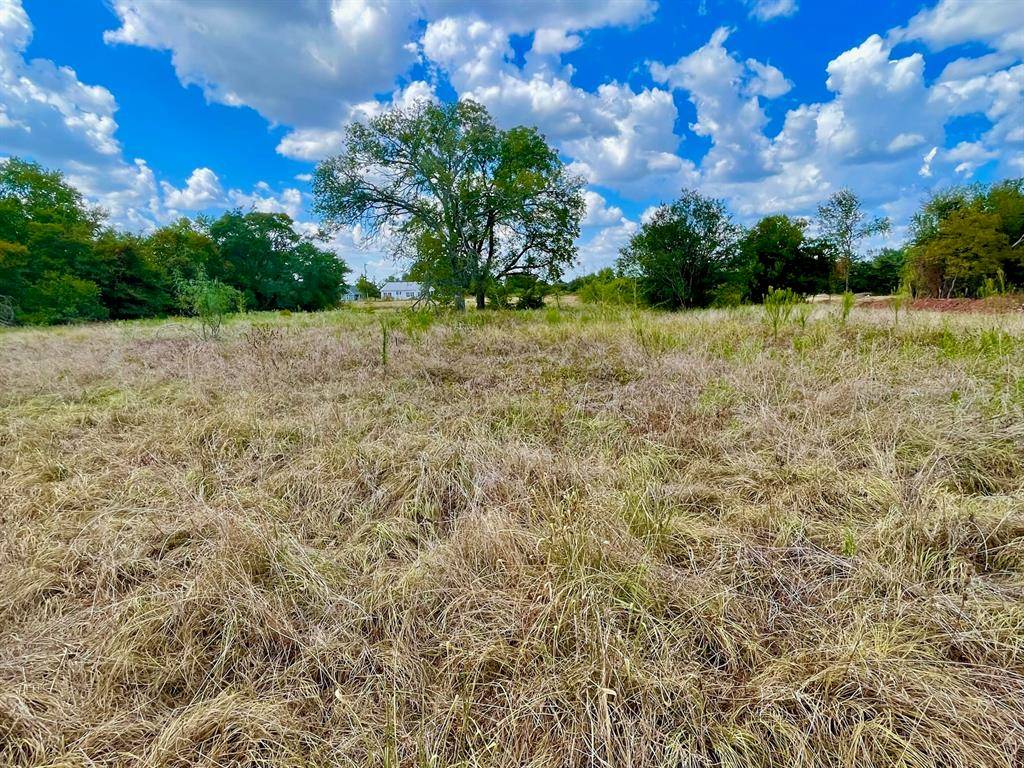 281 E FM 979, Franklin, TX 77856