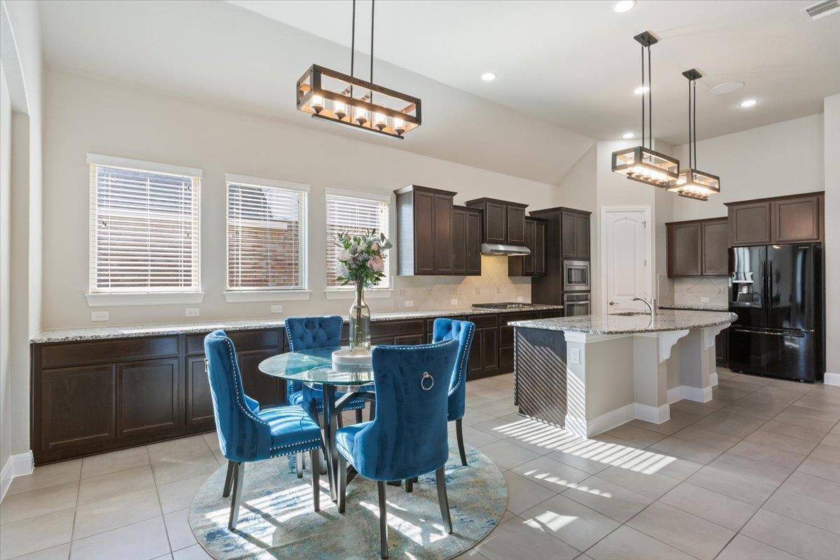 3916 Octavia DR, Pflugerville, TX 78660