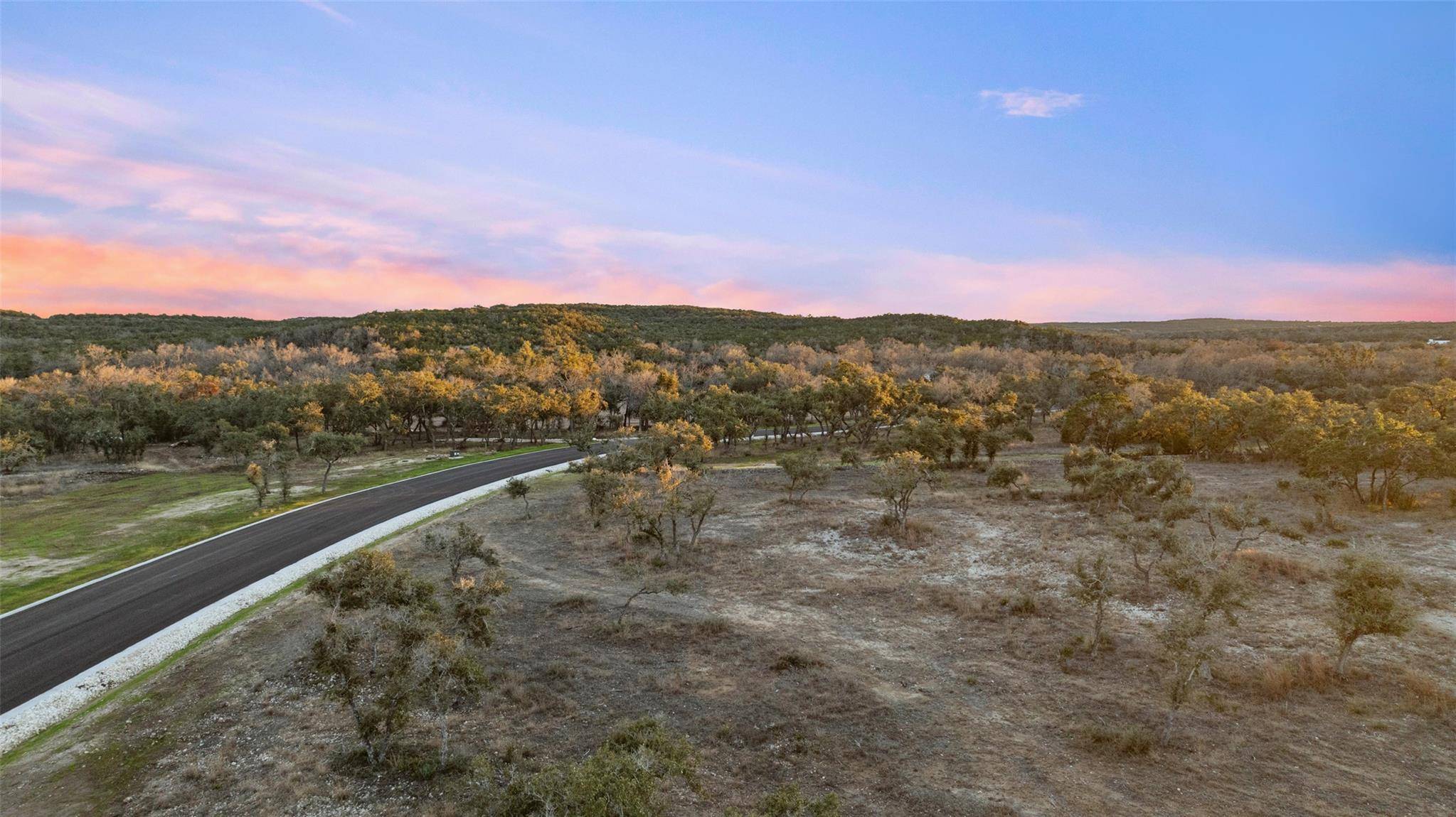 Lot 1 W Fitzhugh RD, Dripping Springs, TX 78620