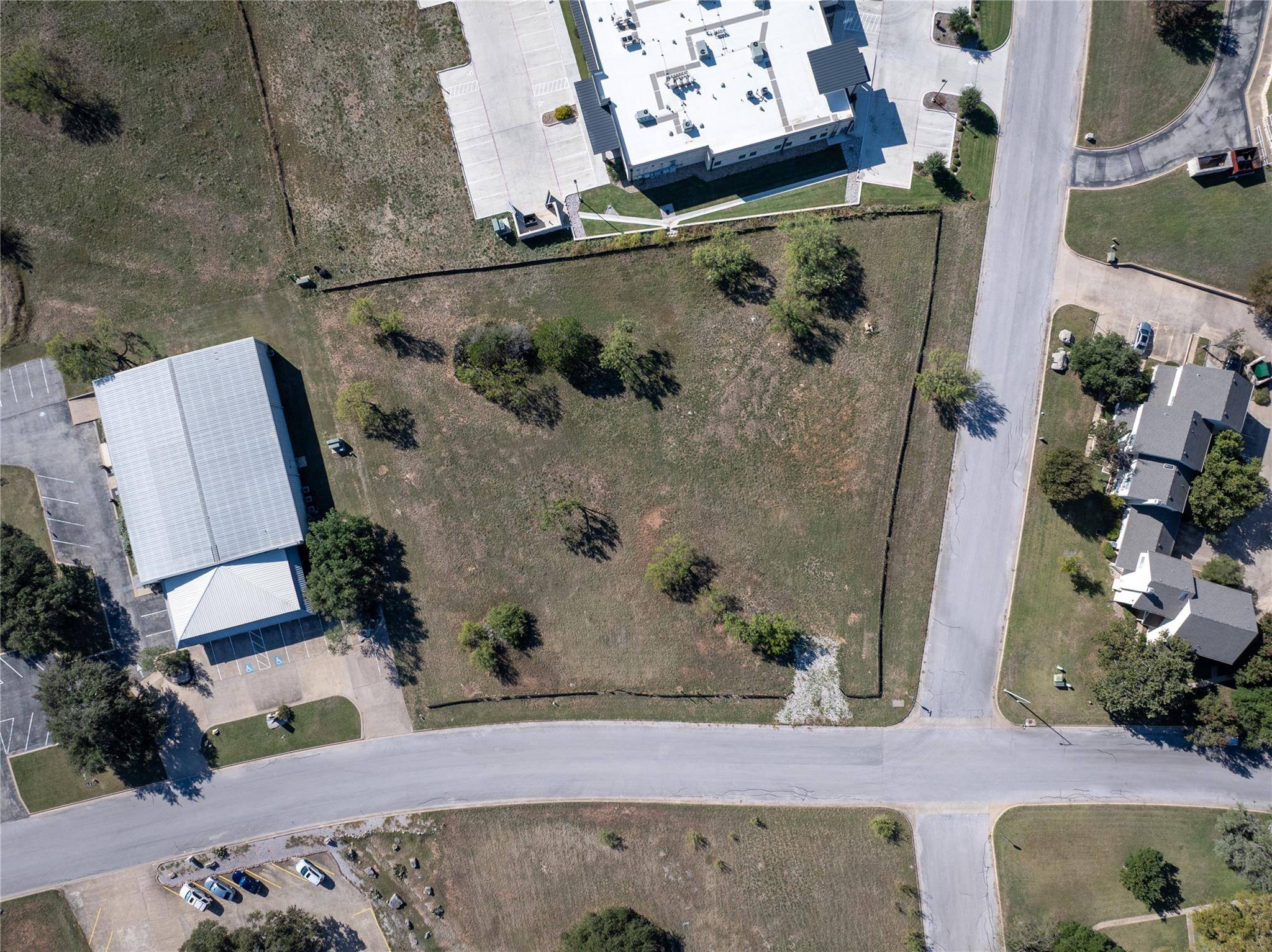 602 Gateway Central, Marble Falls, TX 78654