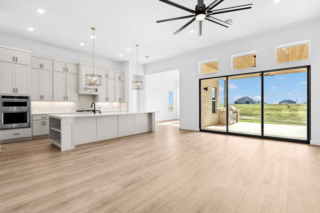 3064 Green Grange LN, Leander, TX 78641
