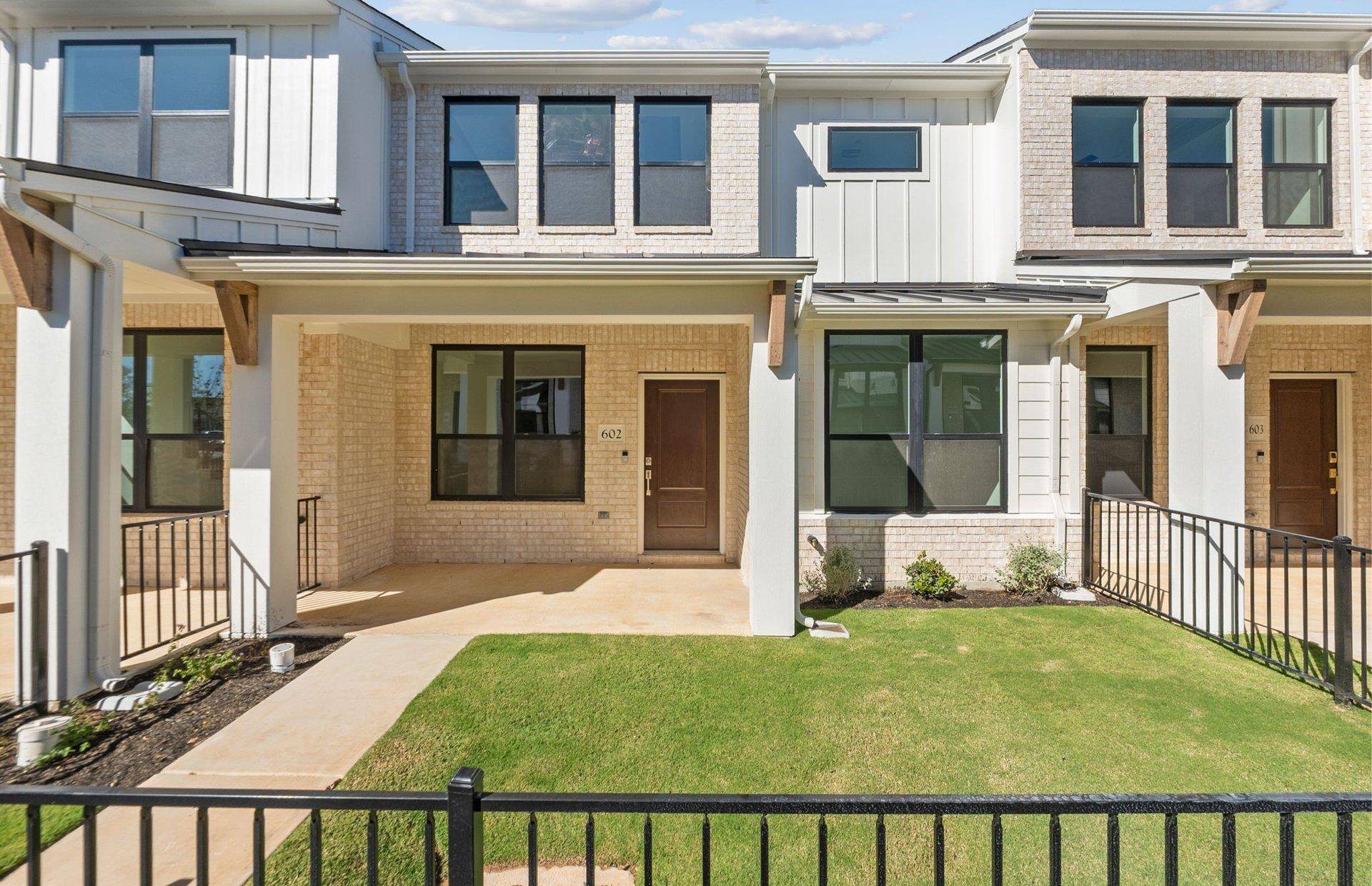 1280 E Main ST #602, Round Rock, TX 78664