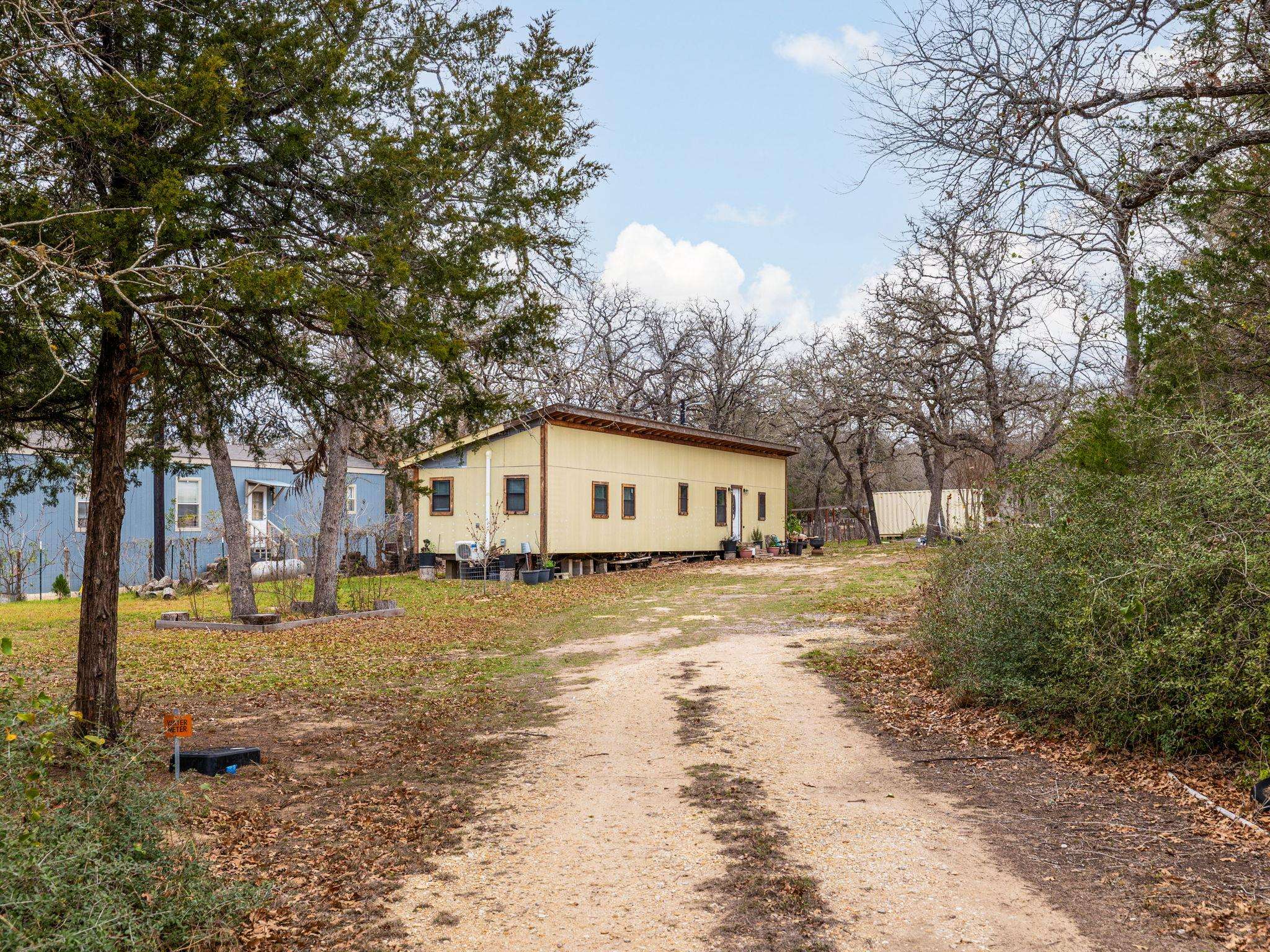 4001 County Rd 481, Thrall, TX 76578