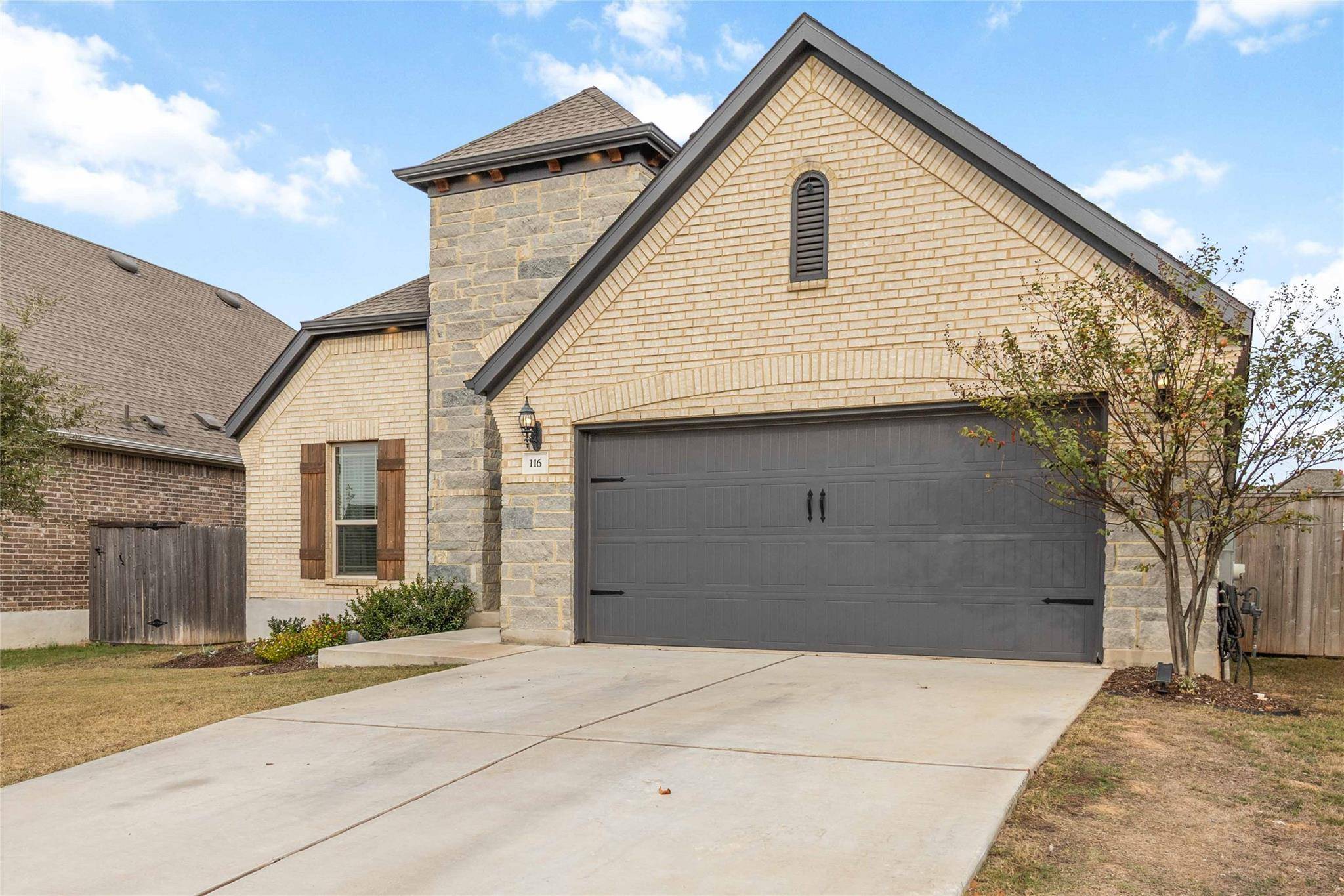 116 Acacia PASS, Bastrop, TX 78602