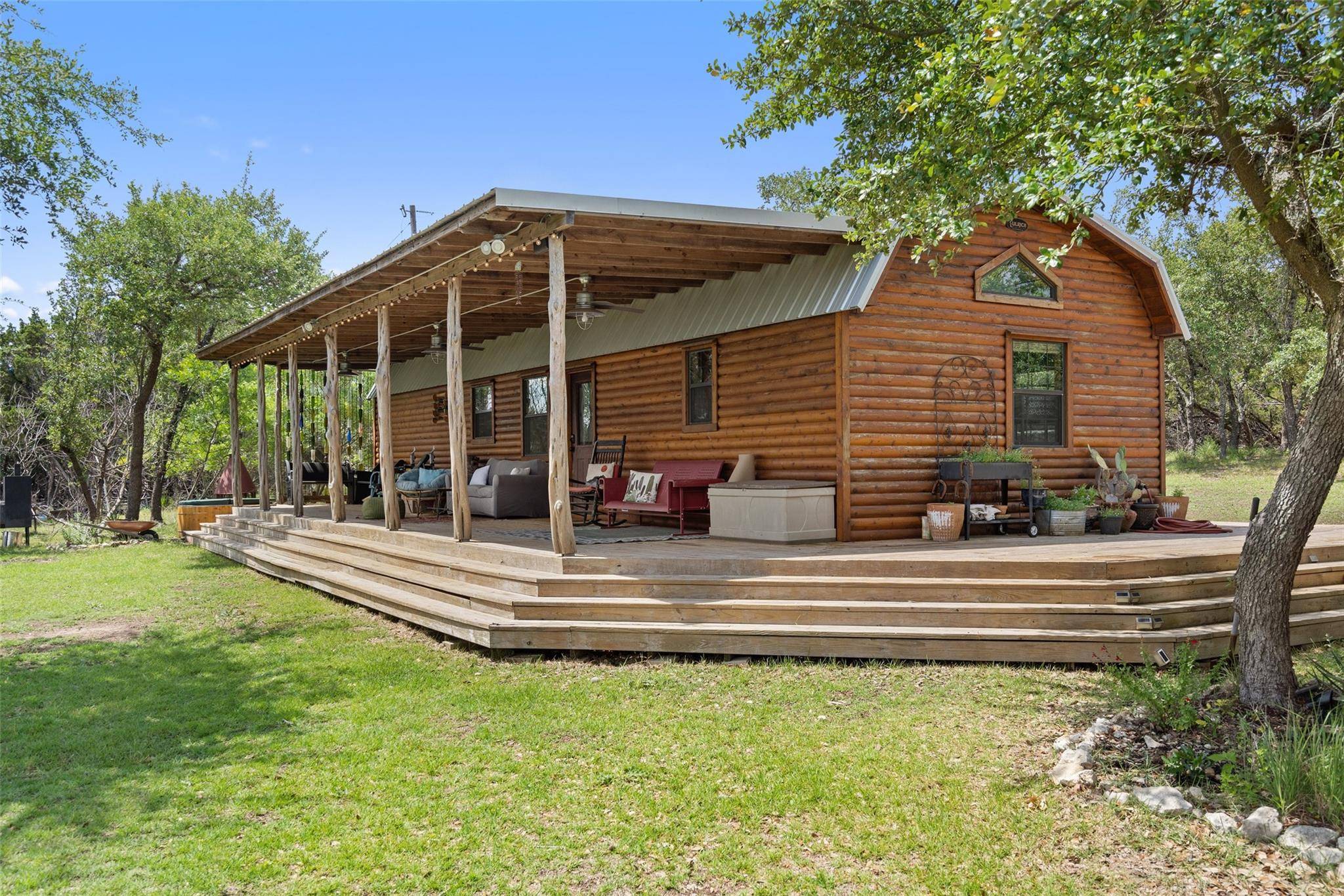 2415 Overland Stage RD, Dripping Springs, TX 78620
