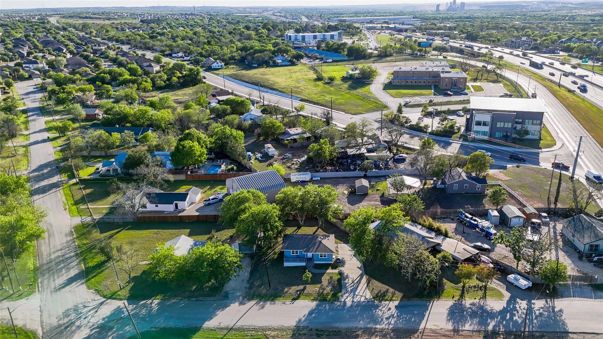 556 Gode LN, New Braunfels, TX 78130