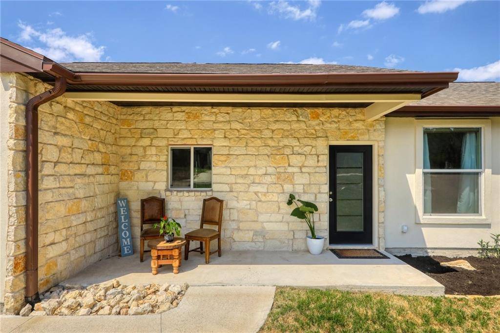 8005 Flintlock CIR, Lago Vista, TX 78645