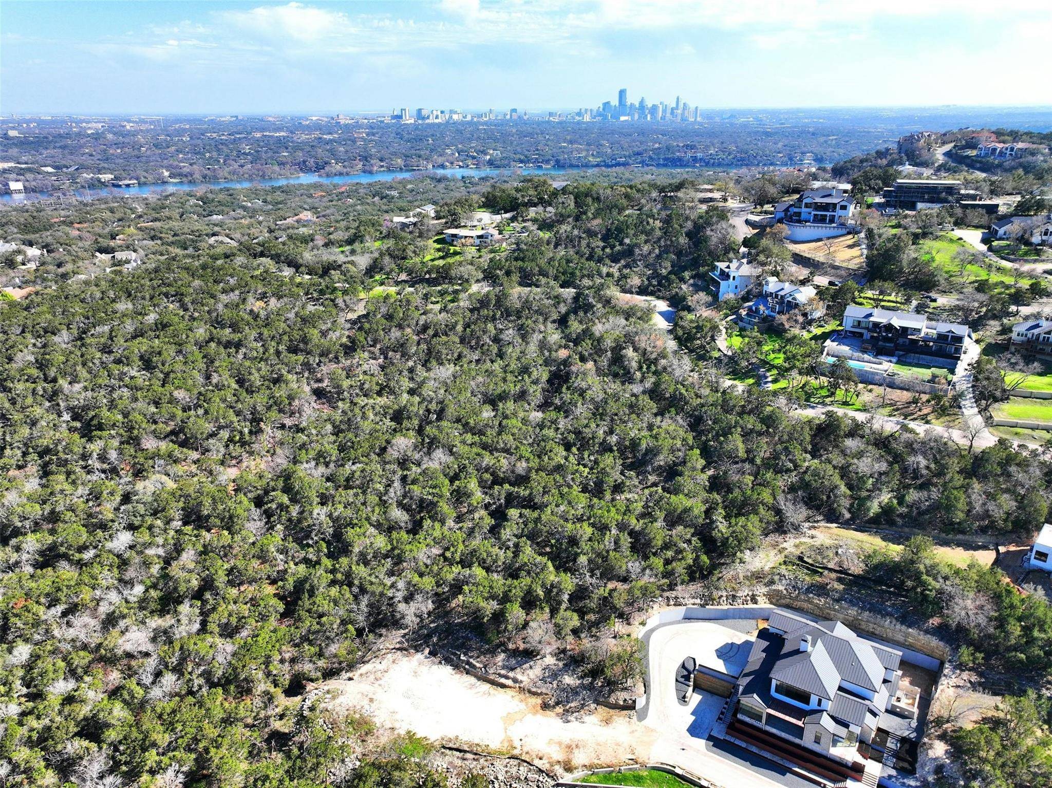 2701 Toro Canyon RD #C, Austin, TX 78746