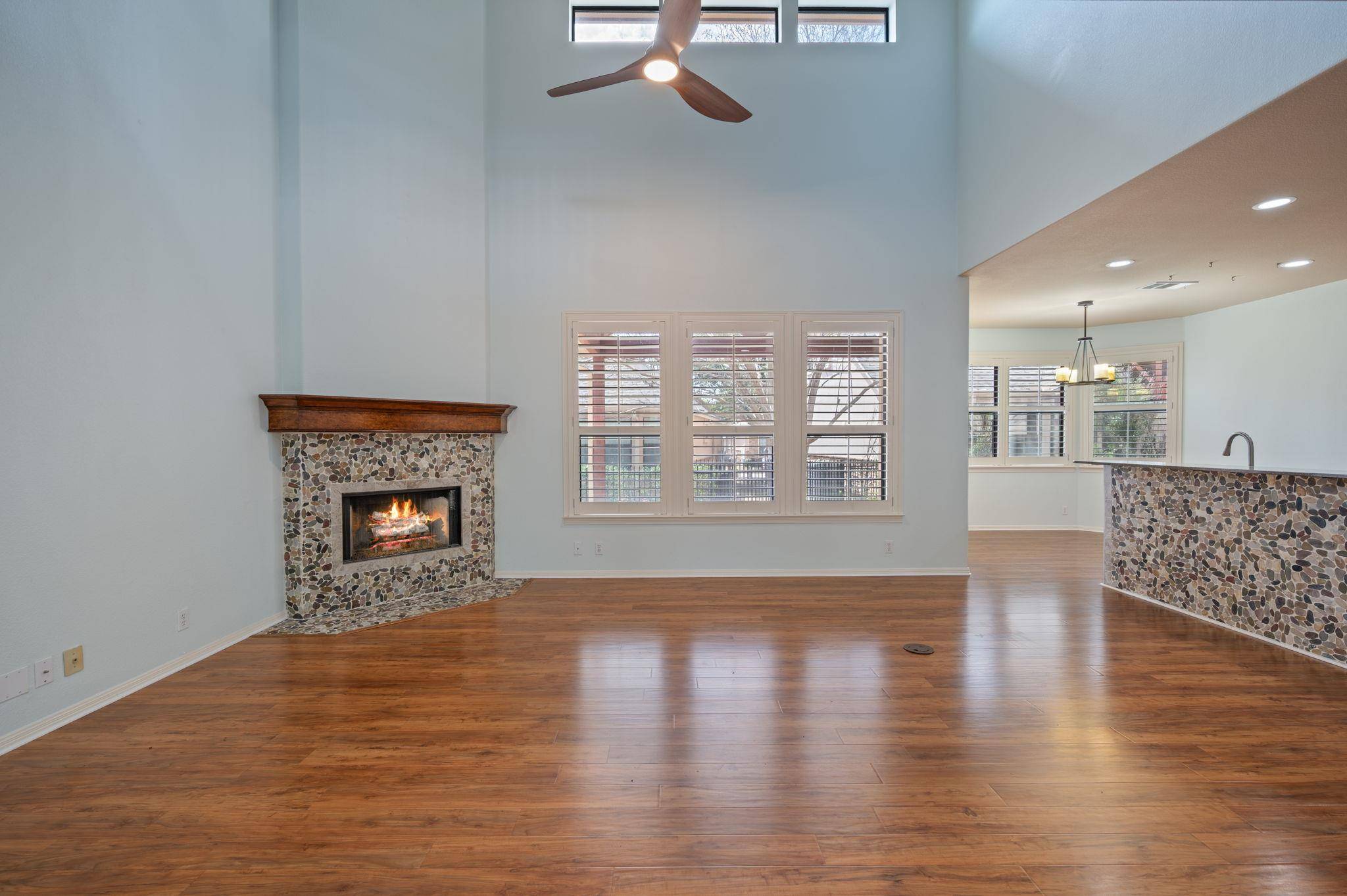 4229 Johns Light DR, Austin, TX 78727