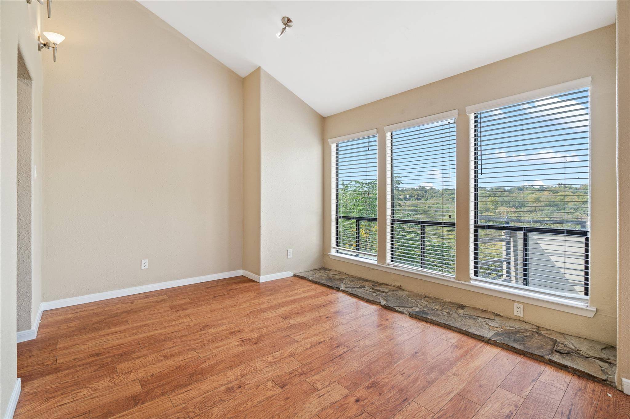 2612 San Pedro ST W #225, Austin, TX 78705