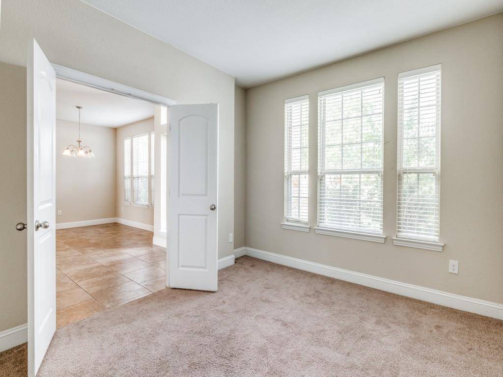 1215 Sun TRL, New Braunfels, TX 78130