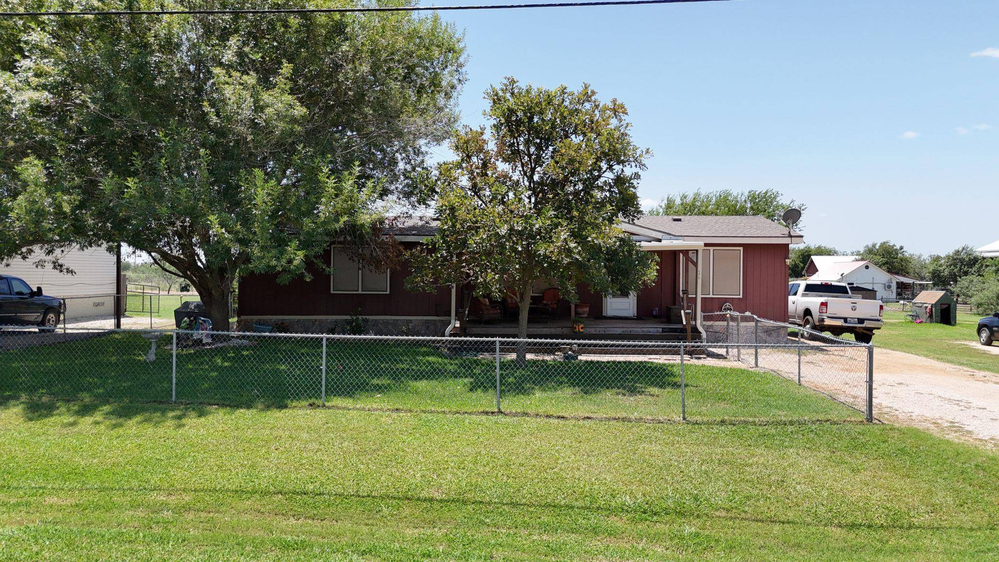 436 Rosemary LOOP, New Braunfels, TX 78130