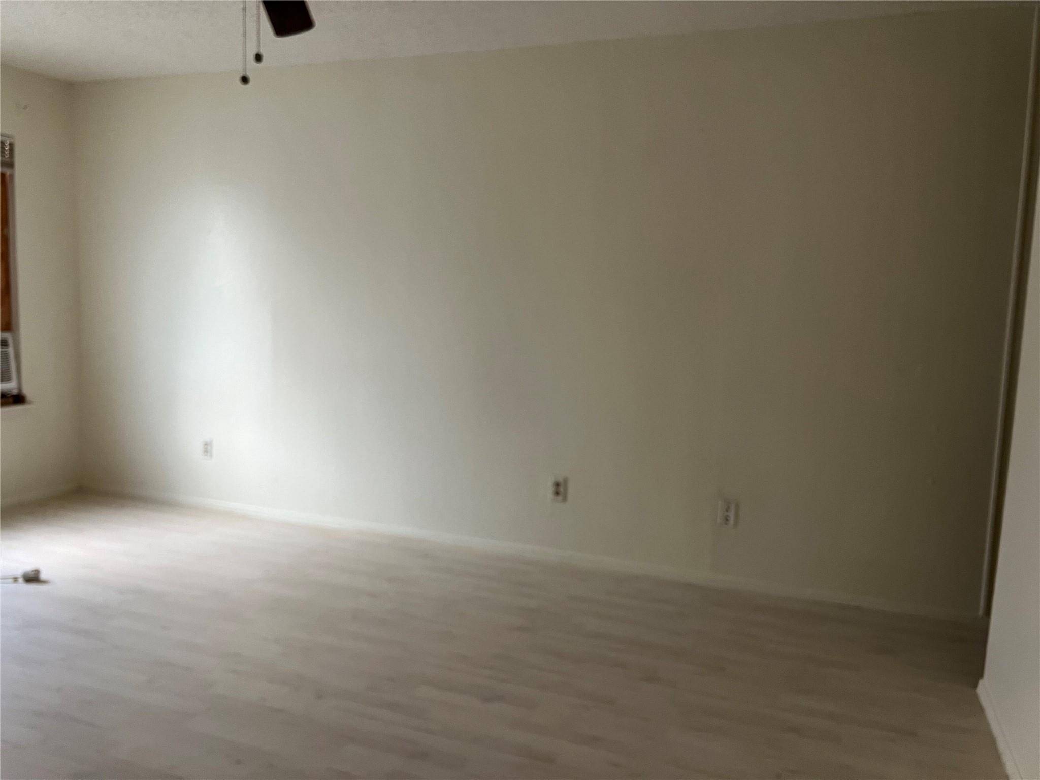 8423 FATHOM CIR #B, Austin, TX 78750