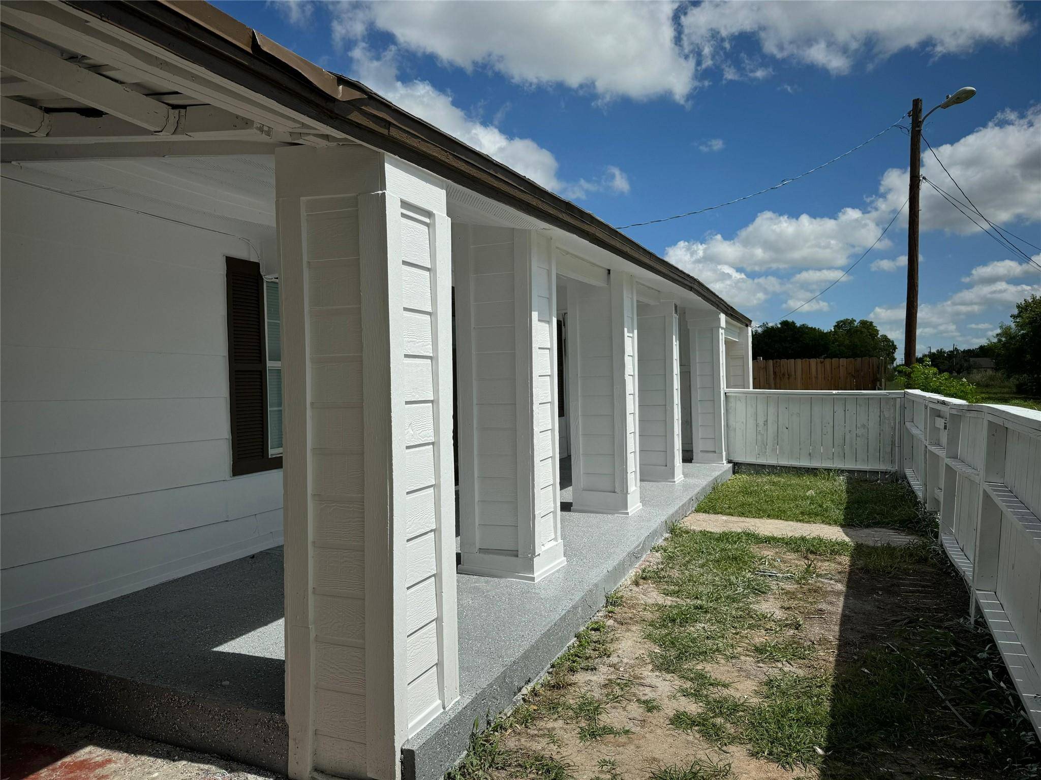 101 S Lockhart ST, Manor, TX 78653