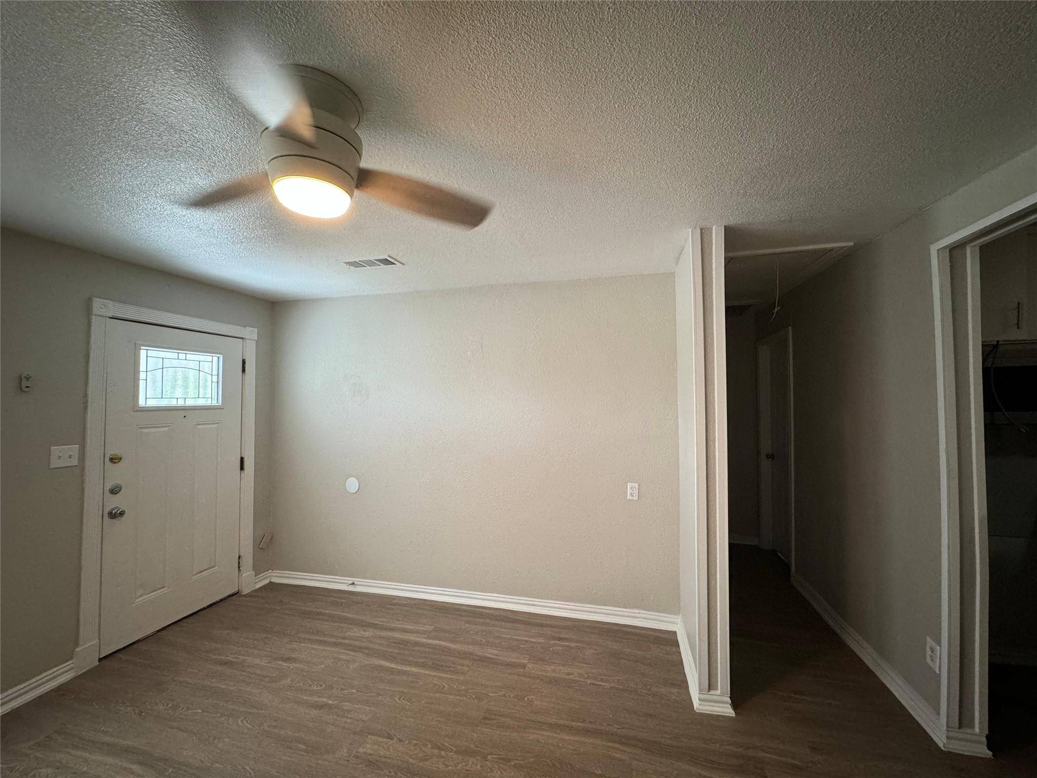 101 S Lockhart ST, Manor, TX 78653