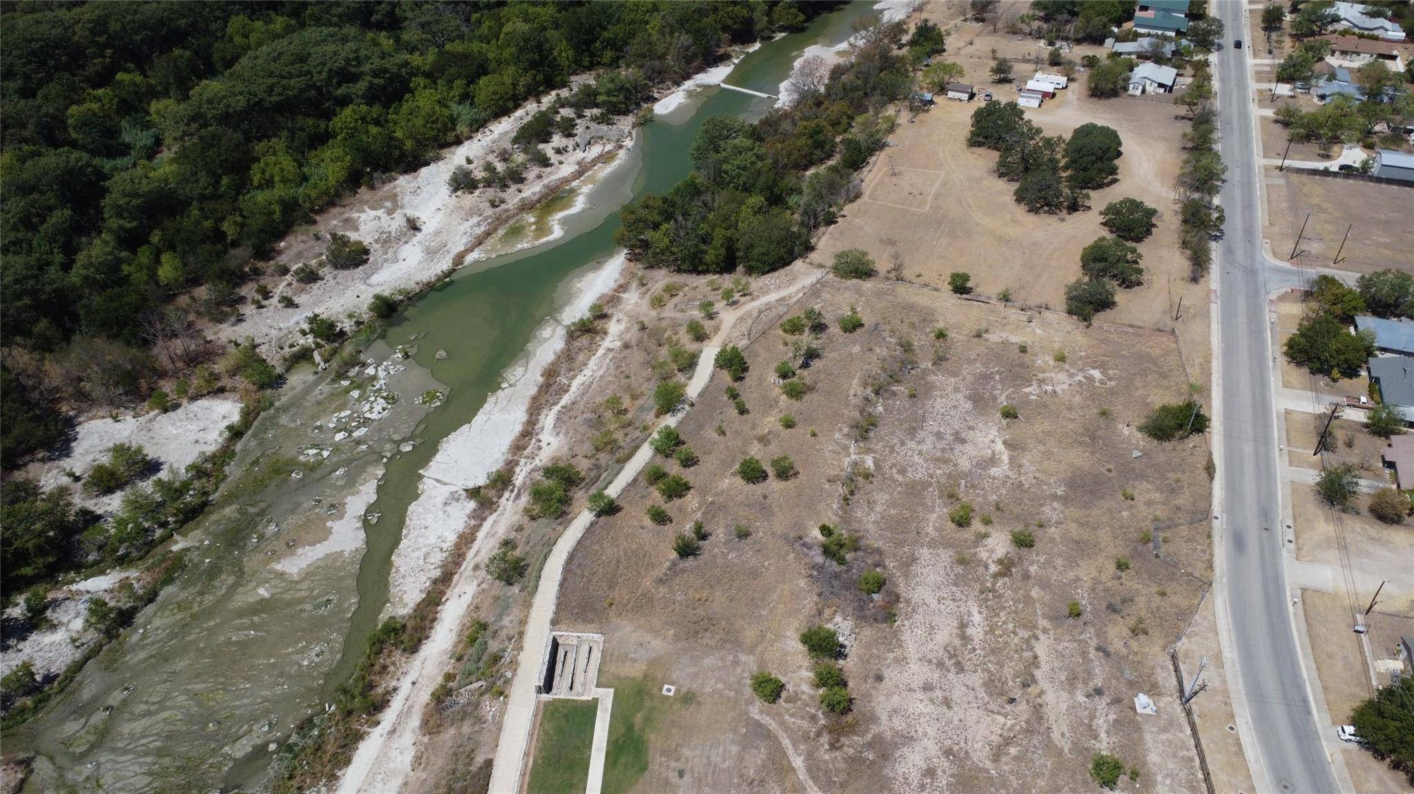 613 Guadalupe ST S, Kerrville, TX 78028