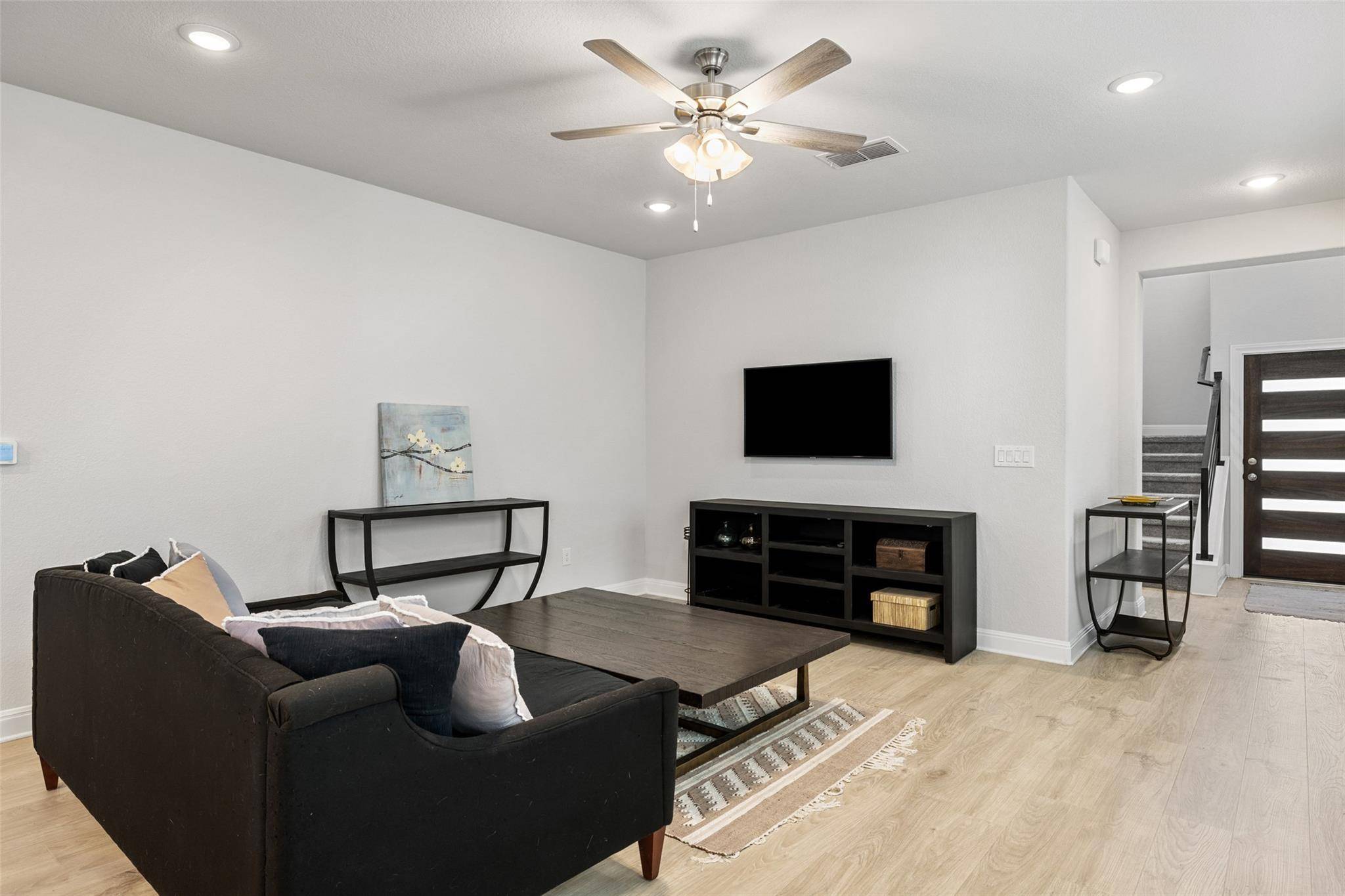 1012 Legend Milton LN, Austin, TX 78748