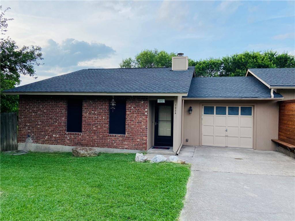 702 Blackwell Ave #A, Manchaca, TX 78652