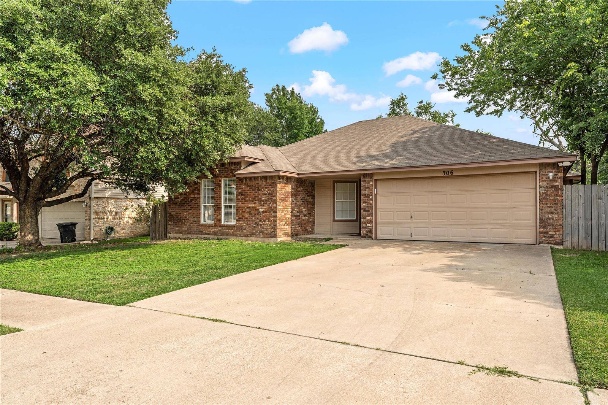 306 Southbrook DR, Killeen, TX 76542
