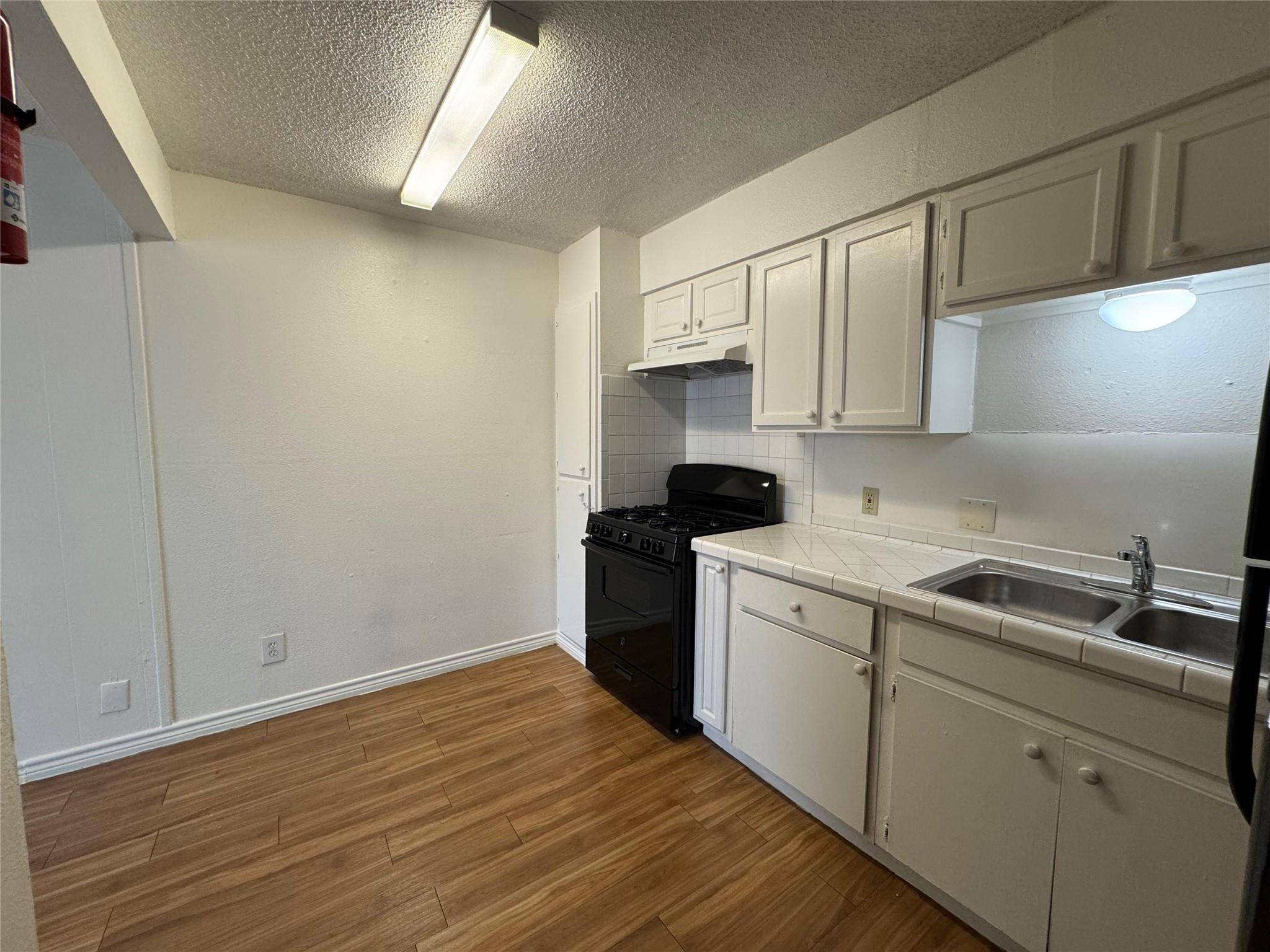 4810 West Wind TRL #101, Austin, TX 78745