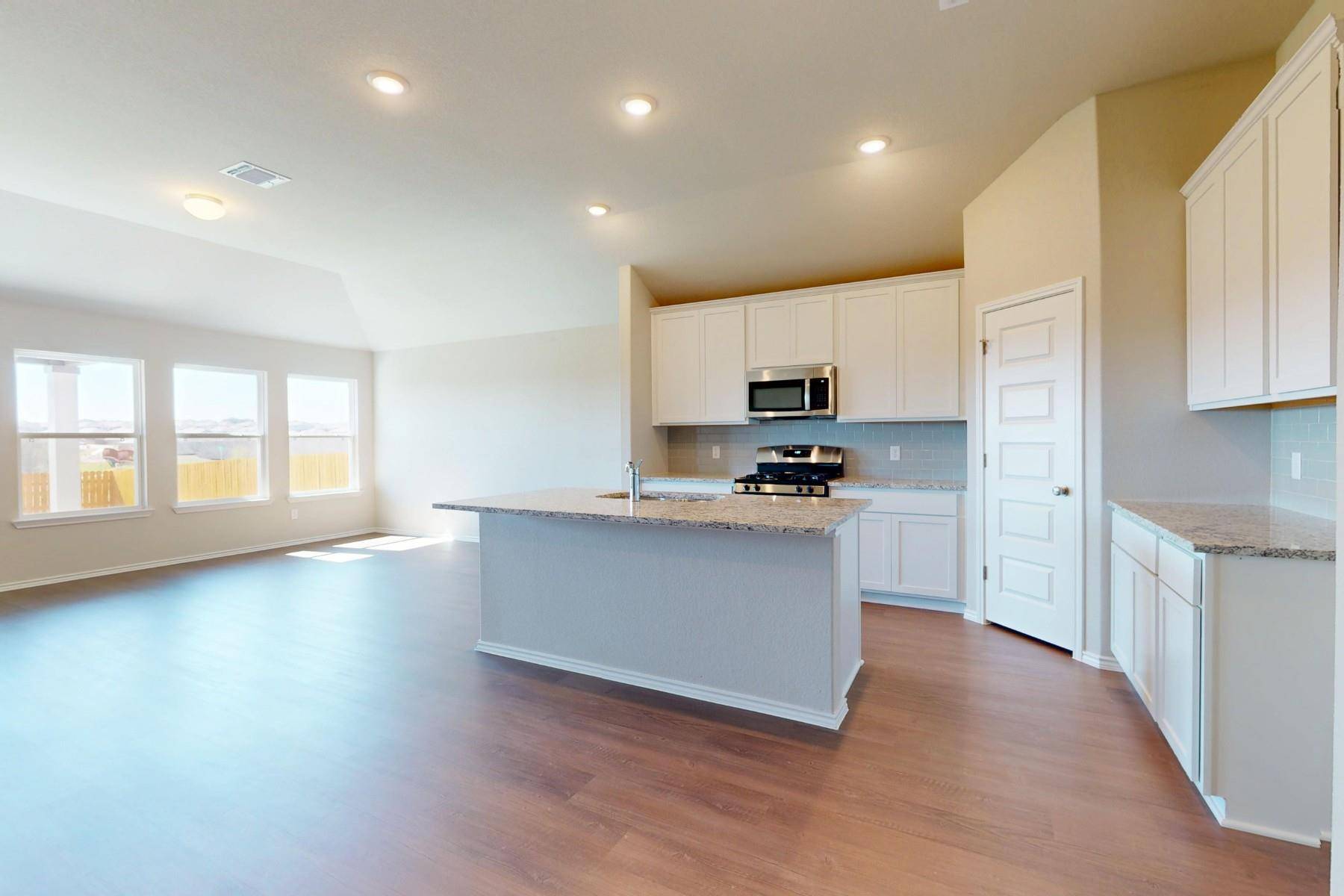 19905 Hirono DR, Manor, TX 78653